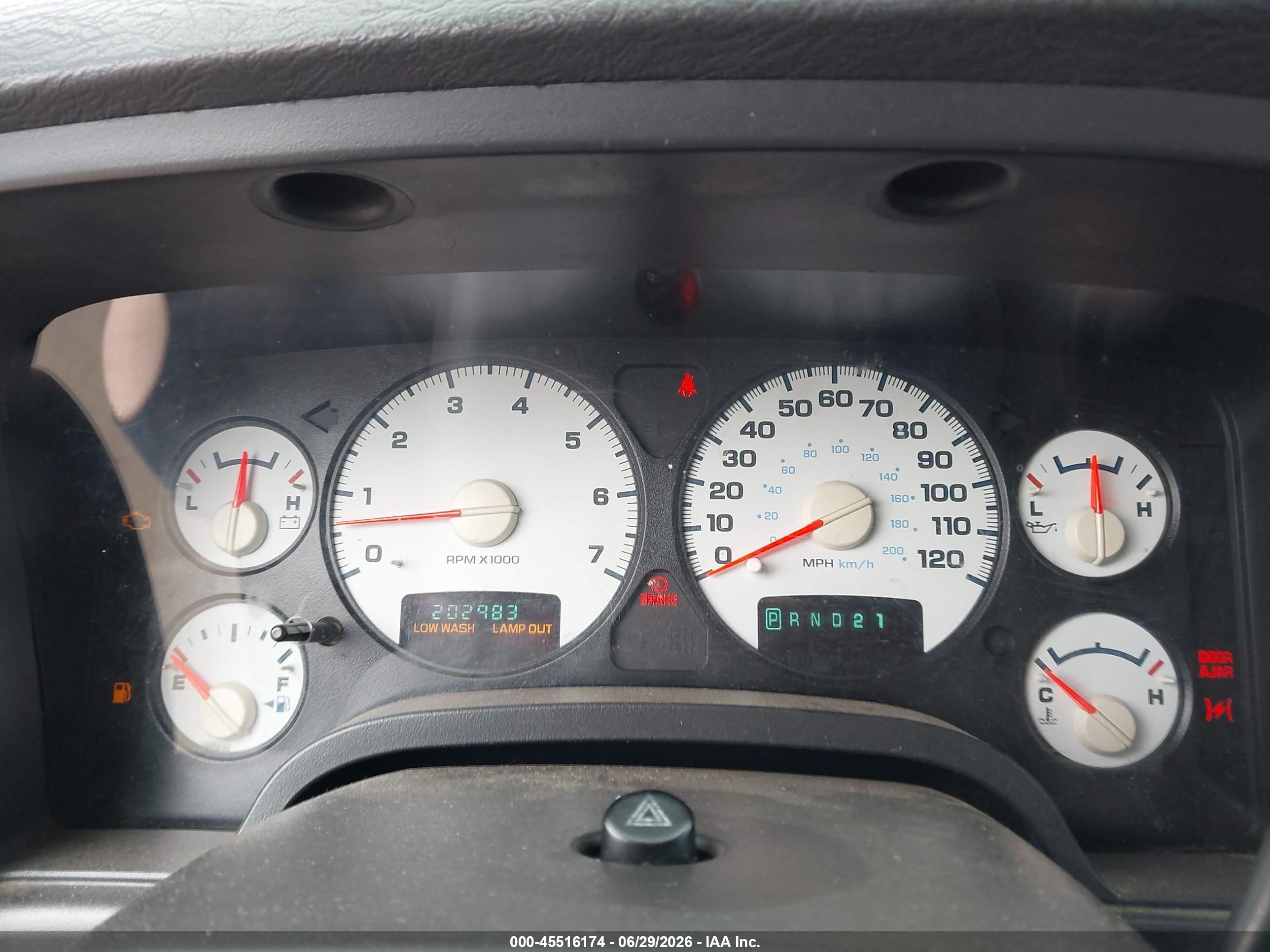 2004 Dodge Ram 1500 Slt/laramie Maroon vin: 1D7HA18D74S611818