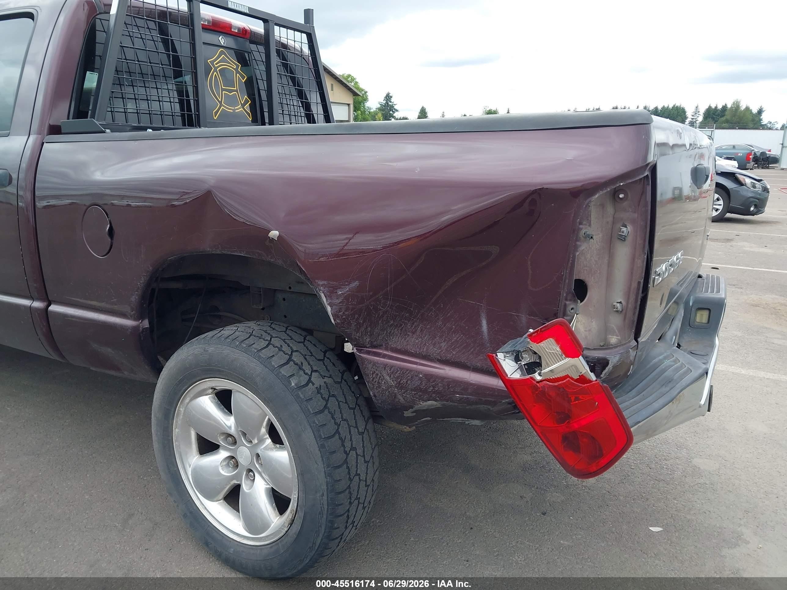 2004 Dodge Ram 1500 Slt/laramie Maroon vin: 1D7HA18D74S611818