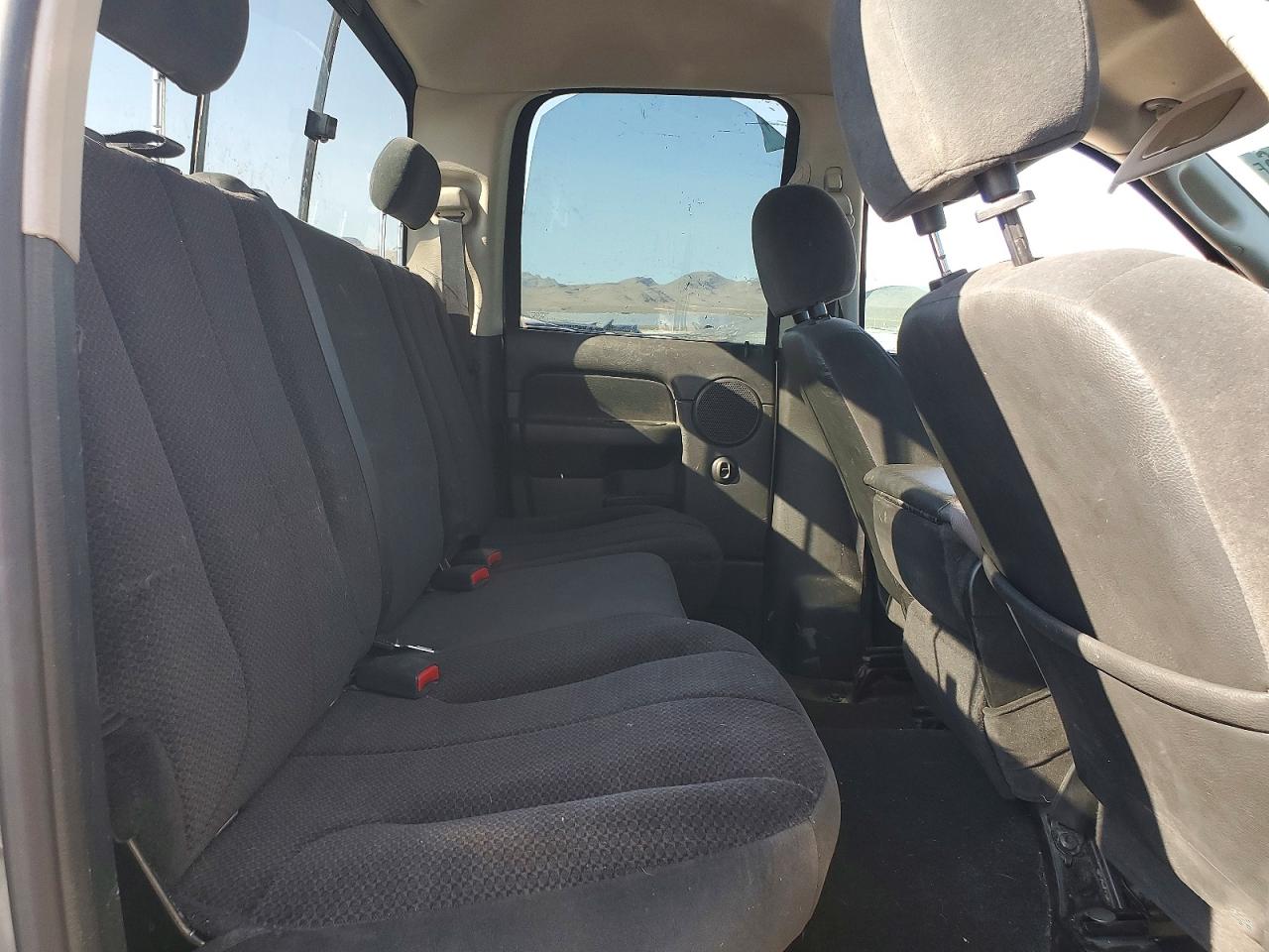 2005 Dodge Ram 1500 St Gray vin: 1D7HA18D85S355612