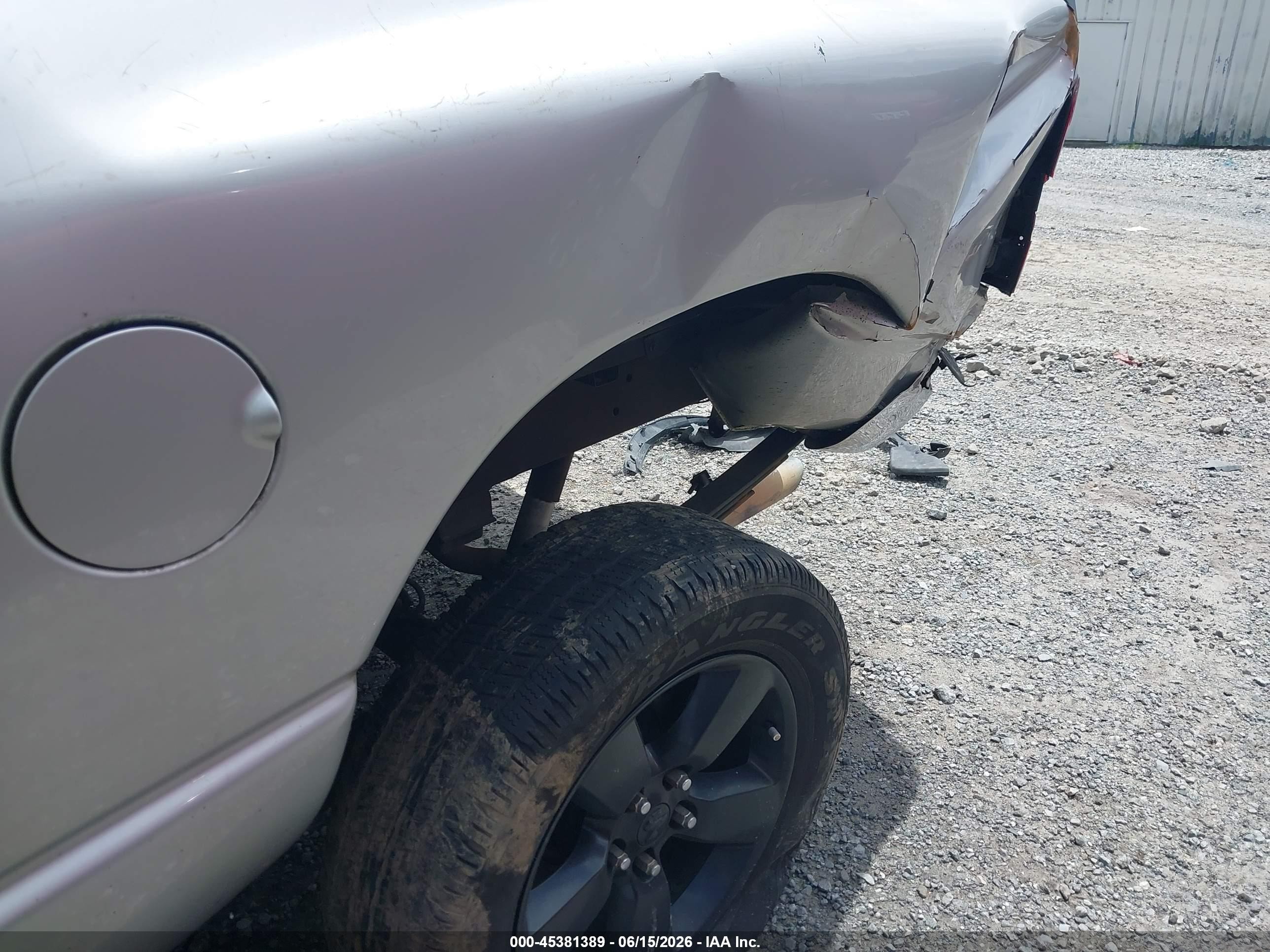 2005 Dodge Ram 1500 Slt/laramie Silver vin: 1D7HA18D95S281939