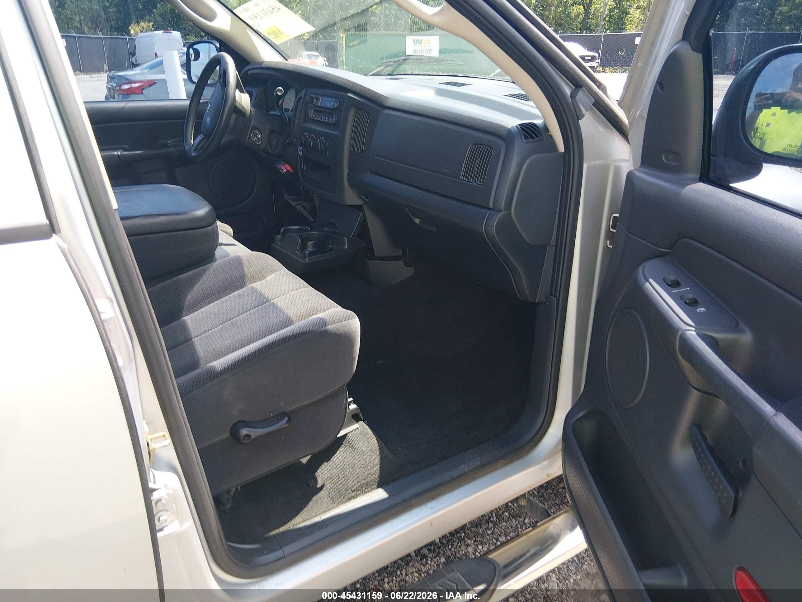2005 Dodge Ram 1500 Slt/laramie Серый vin: 1D7HA18D95S367185