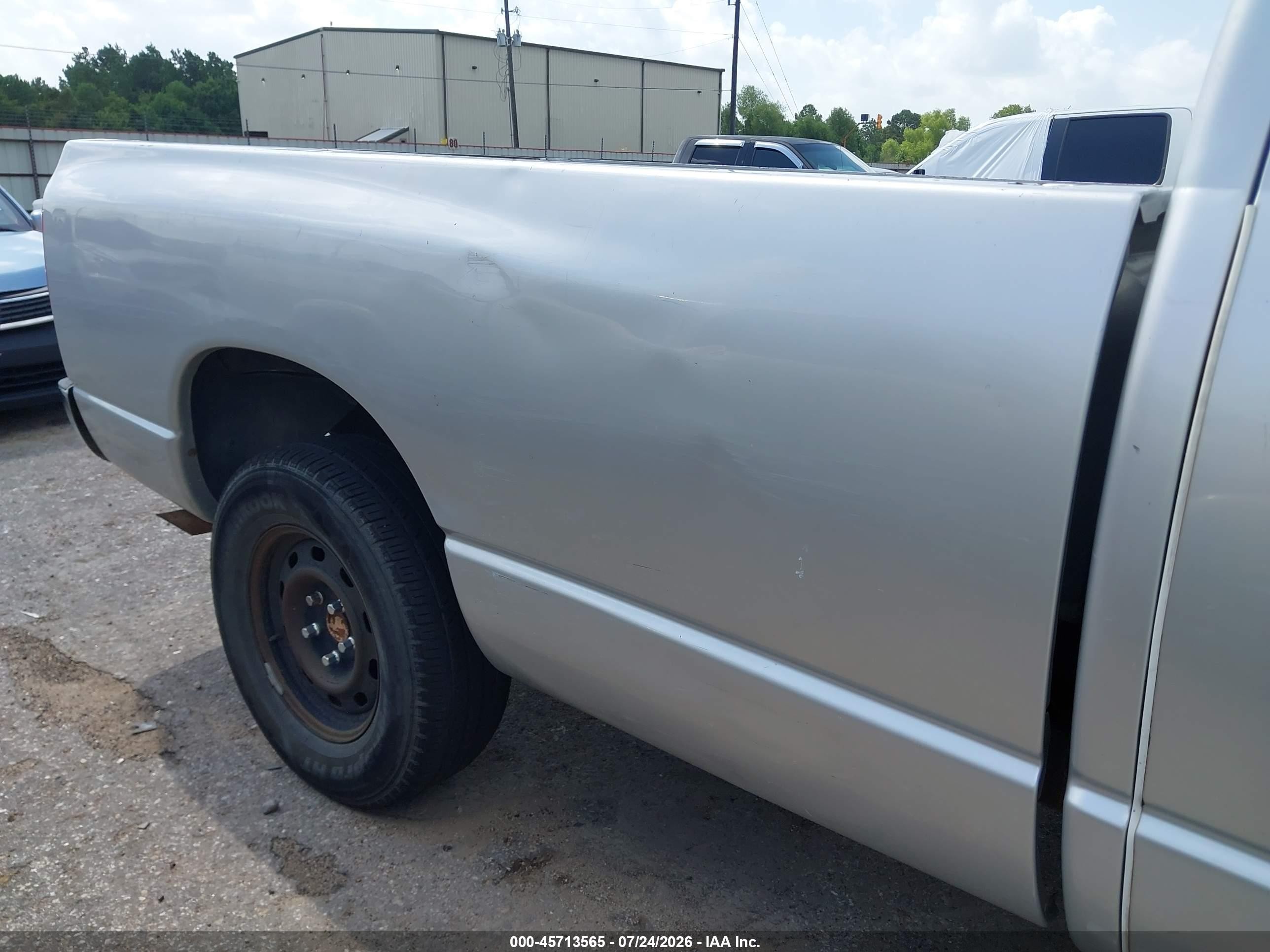 2004 Dodge Ram 1500 Slt/laramie Silver vin: 1D7HA18DX4J216182