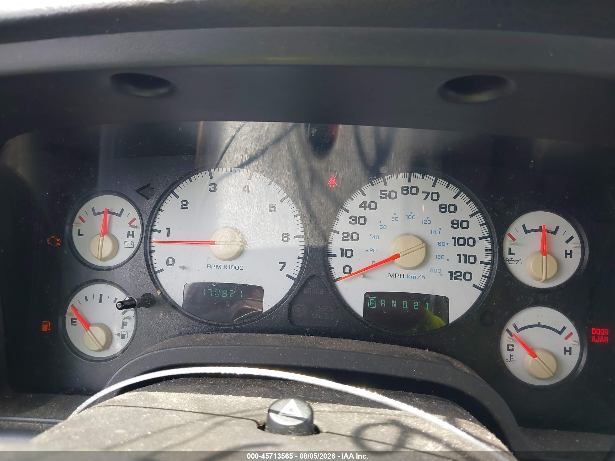 2004 Dodge Ram 1500 Slt/laramie Silver vin: 1D7HA18DX4J216182