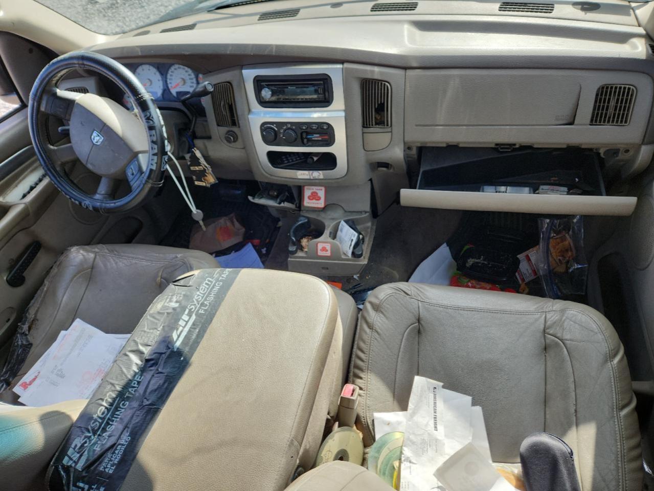 2005 Dodge Ram 1500 St Черный vin: 1D7HA18DX5S209907