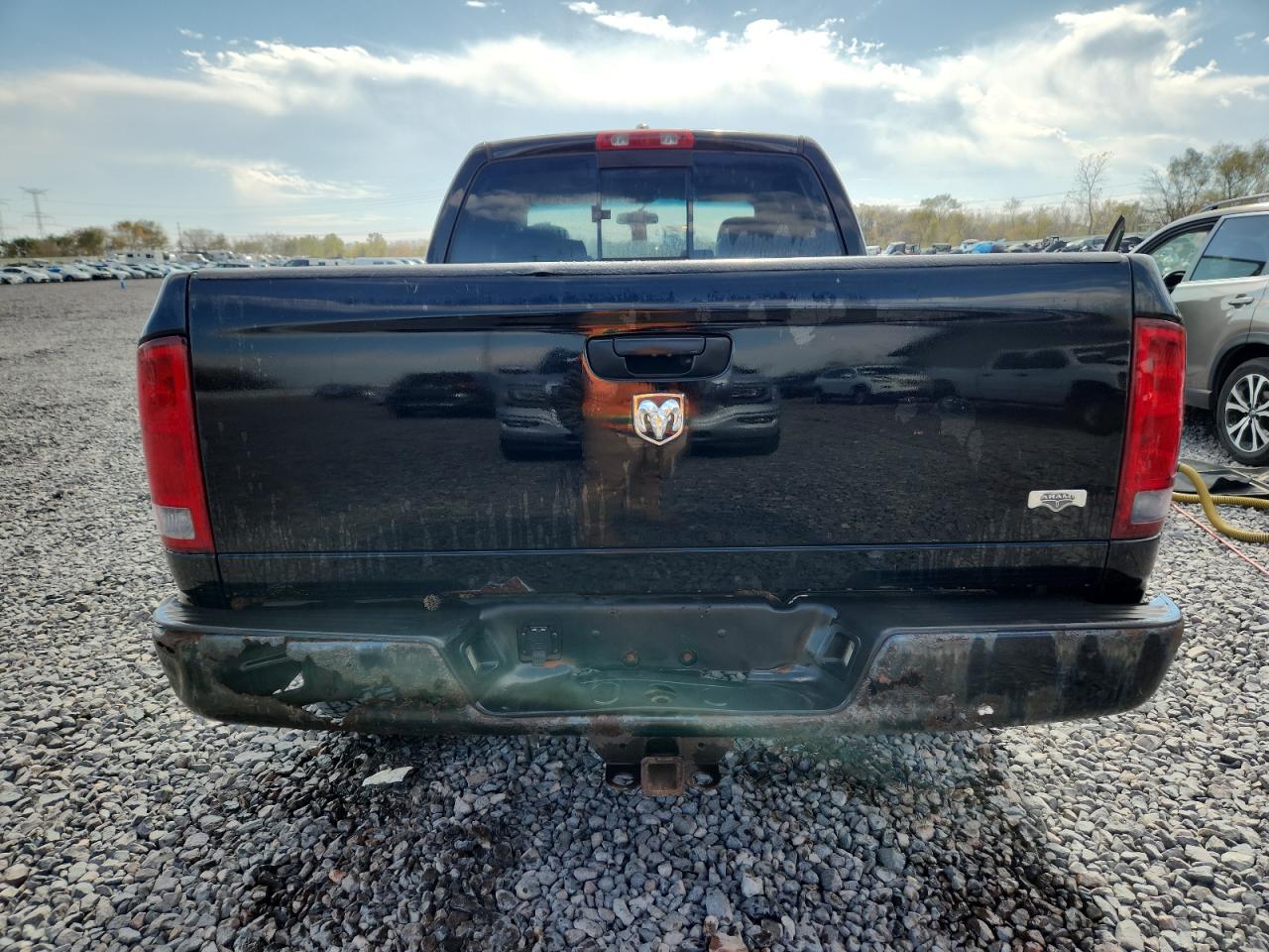 2005 Dodge Ram 1500 St Черный vin: 1D7HA18DX5S209907