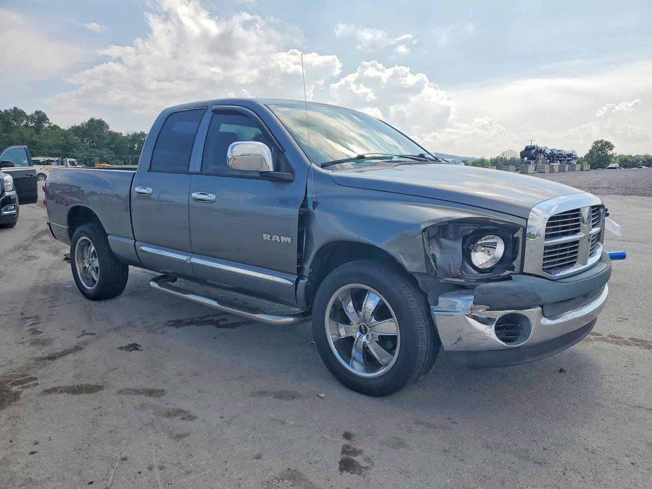 2008 Dodge Ram 1500 St Серый vin: 1D7HA18K08J177784