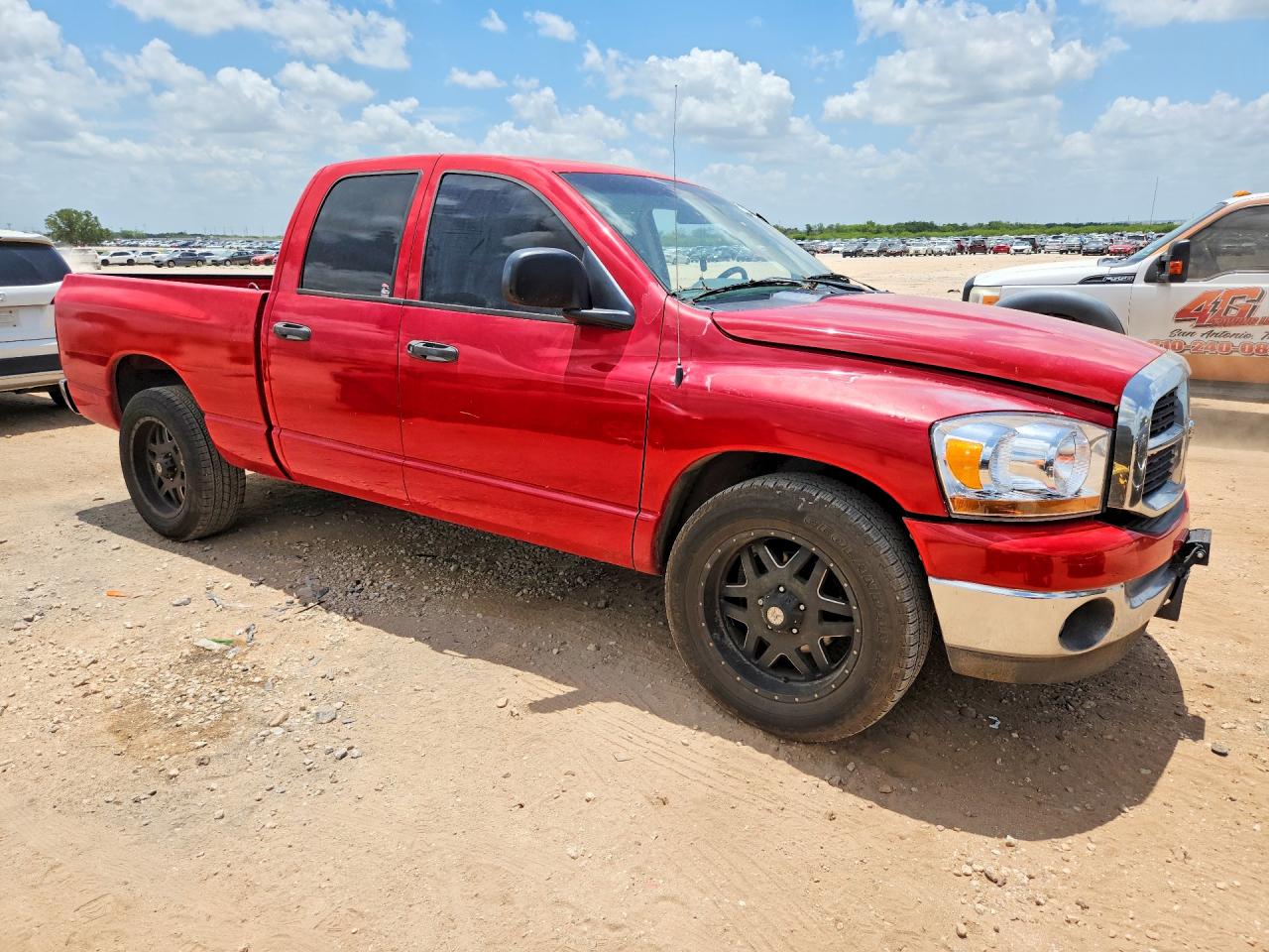 2006 Dodge Ram 1500 St Красный vin: 1D7HA18K16J174552