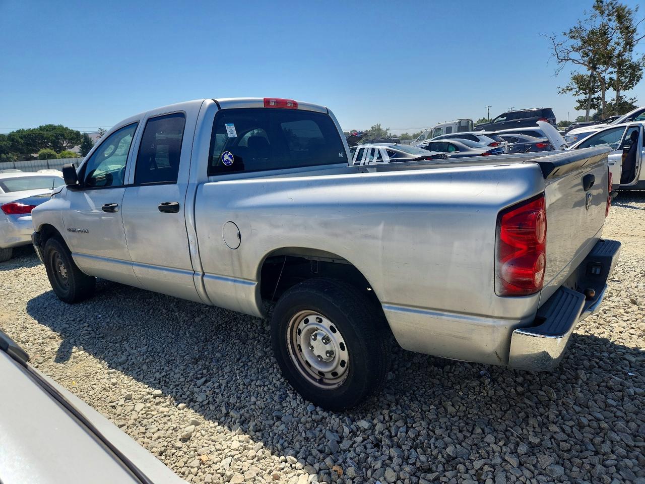 2007 Dodge Ram 1500 St Silver vin: 1D7HA18KX7J503573