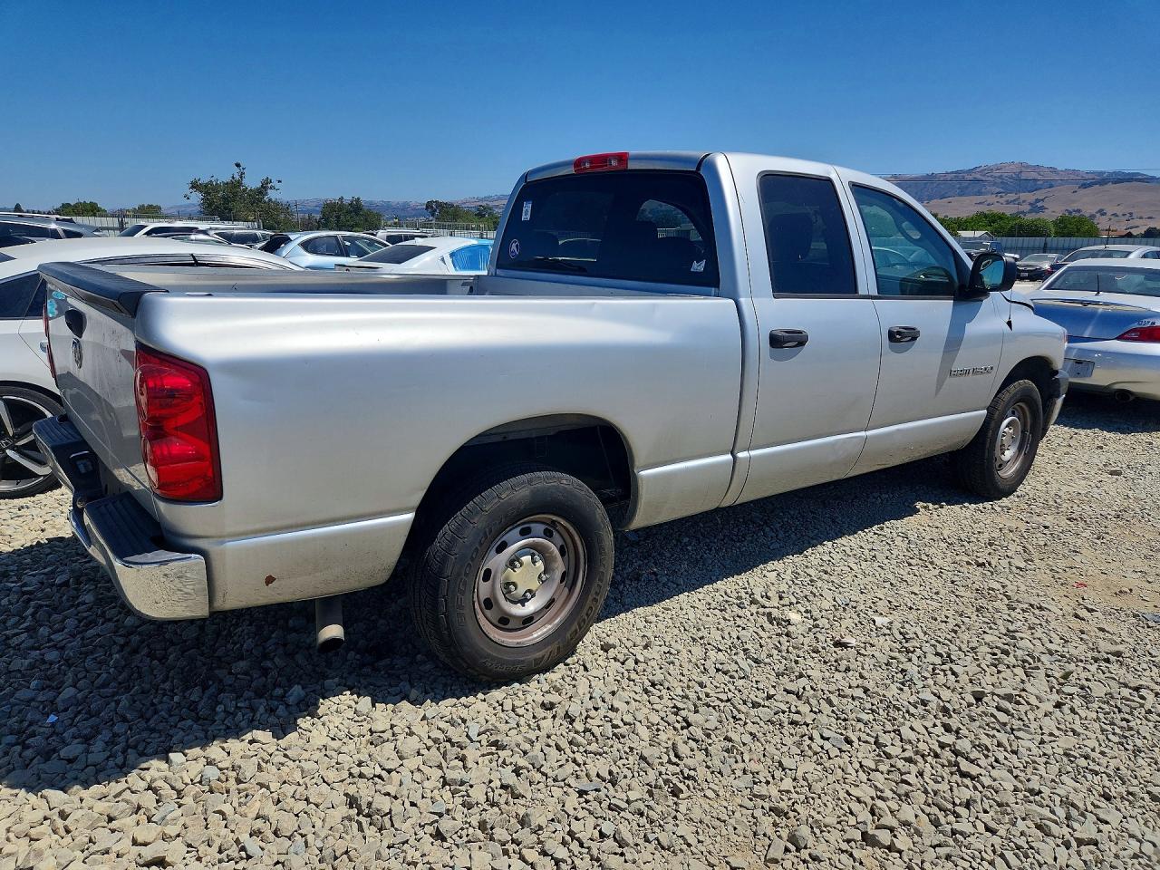 2007 Dodge Ram 1500 St Silver vin: 1D7HA18KX7J503573