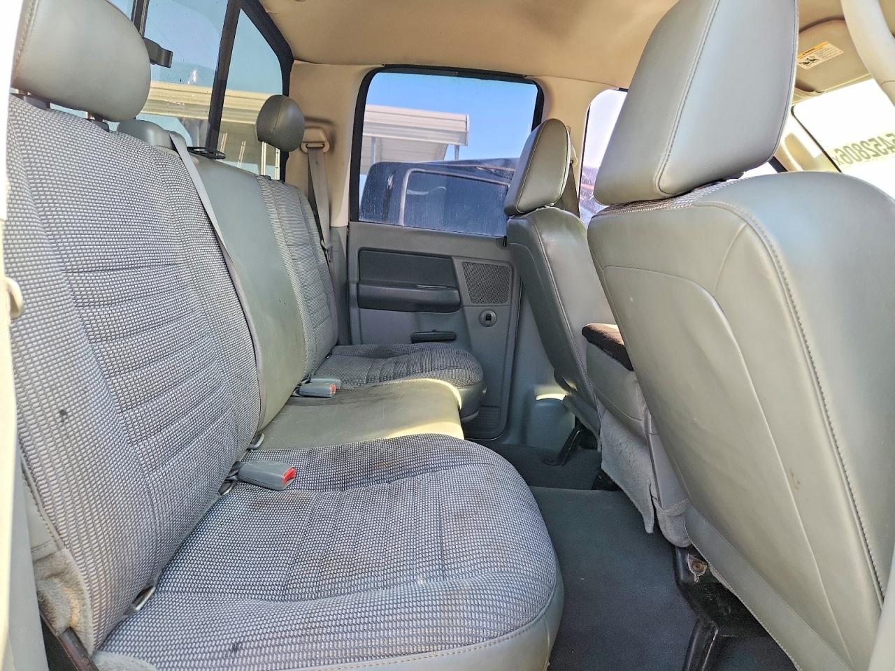2008 Dodge Ram 1500 St Серый vin: 1D7HA18KX8J139642