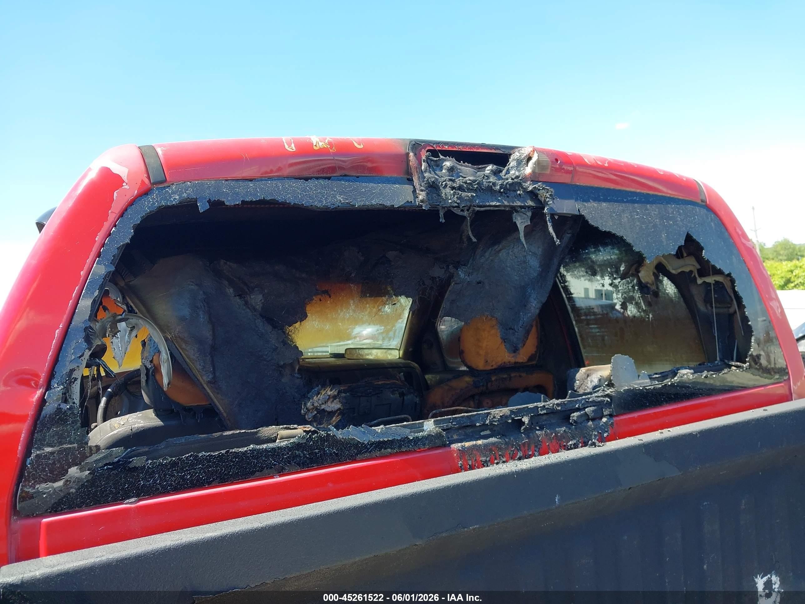 2003 Dodge Ram 1500   Red vin: 1D7HA18N03S165597