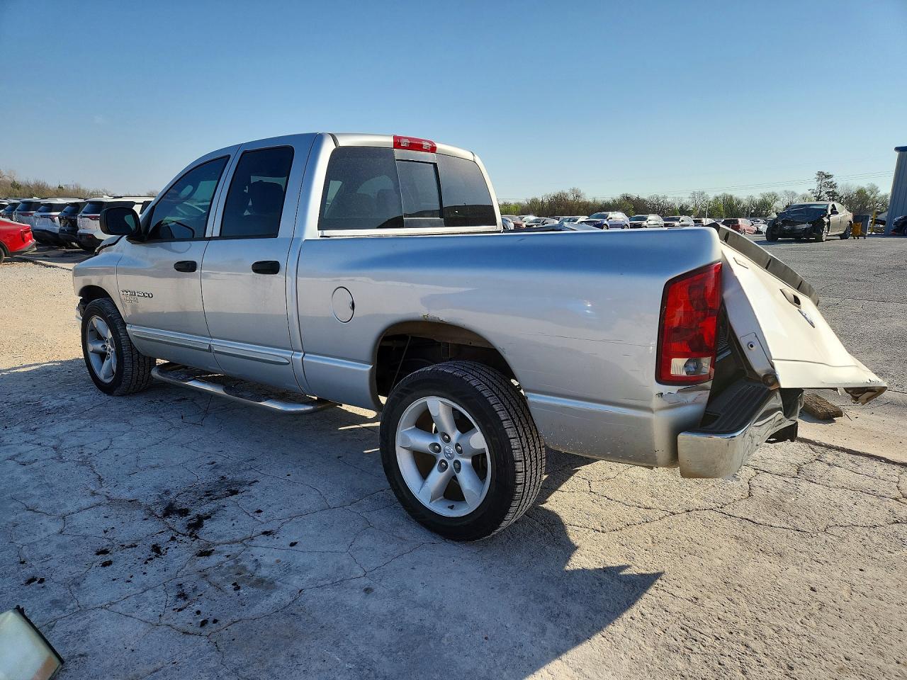 2006 Dodge Ram 1500 St Silver vin: 1D7HA18N06S597899