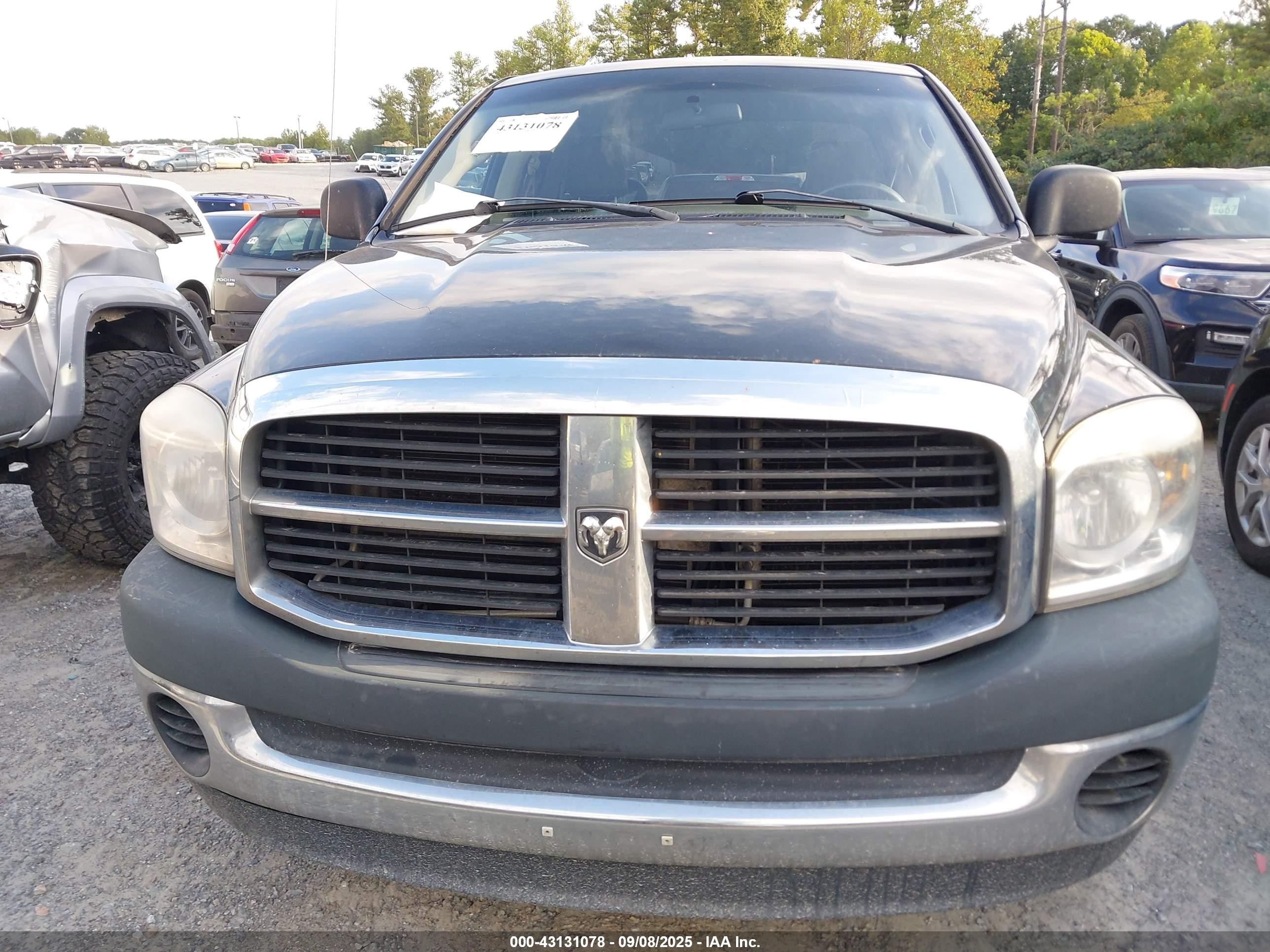 2008 Dodge Ram 1500 St/sxt Черный vin: 1D7HA18N08S520890