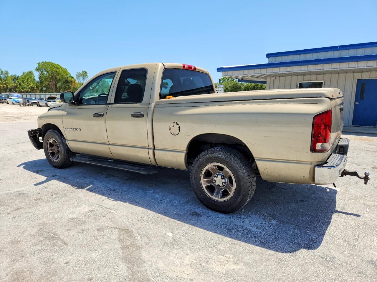 2003 Dodge Ram 1500 St Tan vin: 1D7HA18N13S128719