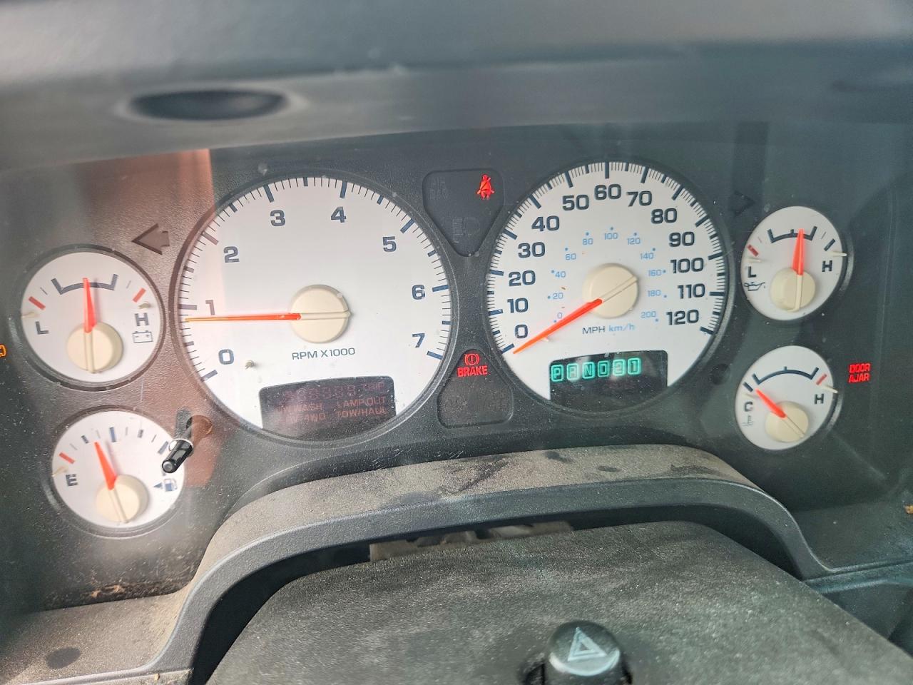 2003 Dodge Ram 1500 St Red vin: 1D7HA18N13S237455