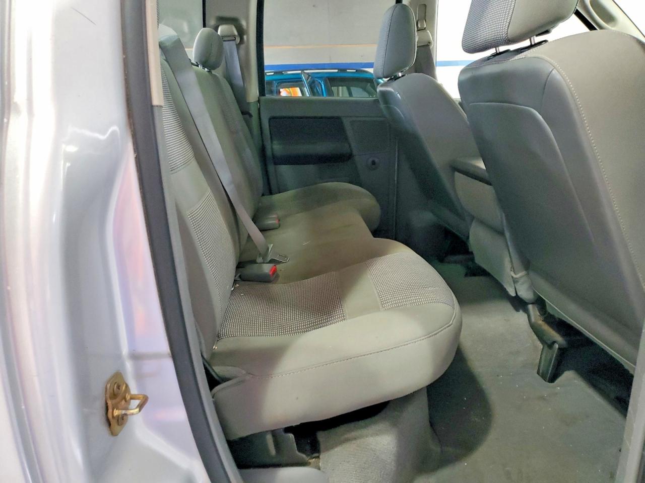 2006 Dodge Ram 1500 St Silver vin: 1D7HA18N16S658290
