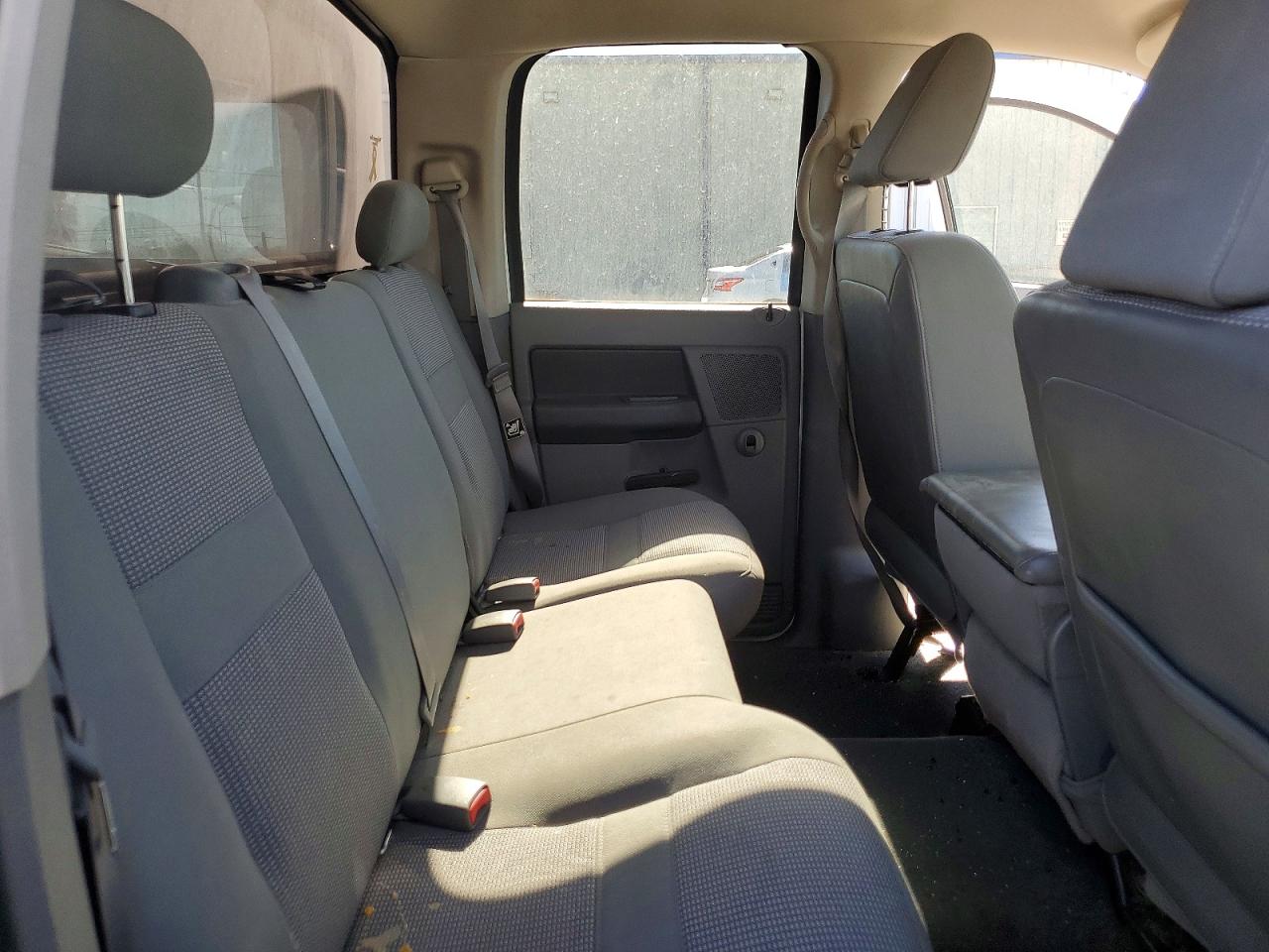 2007 Dodge Ram 1500 St/slt White vin: 1D7HA18N17S226297
