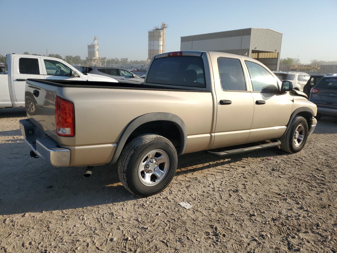 2003 Dodge 1500 Slt Gold vin: 1D7HA18N23S173412
