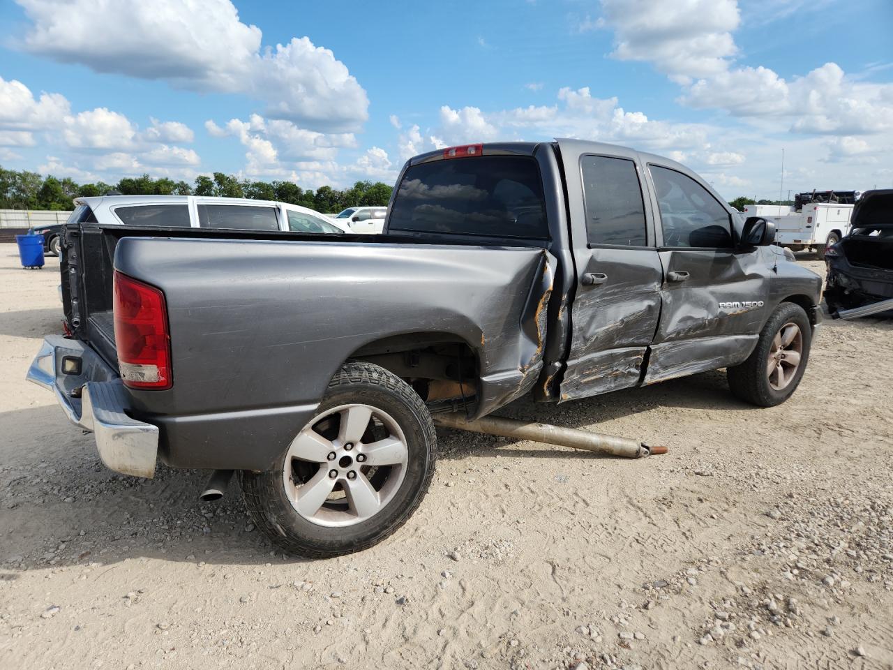 2003 Dodge Ram 1500 Gray vin: 1D7HA18N23S291332 Damage: Right Rear Center Cap, Missing, Replacement Required
