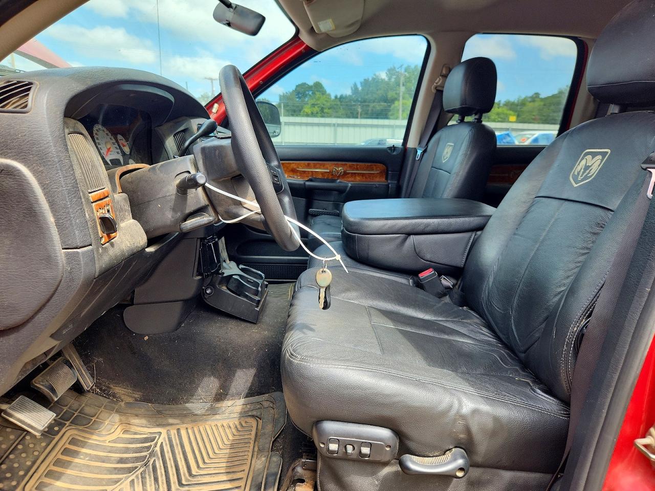 2004 Dodge Ram 1500 St Красный vin: 1D7HA18N24S722222