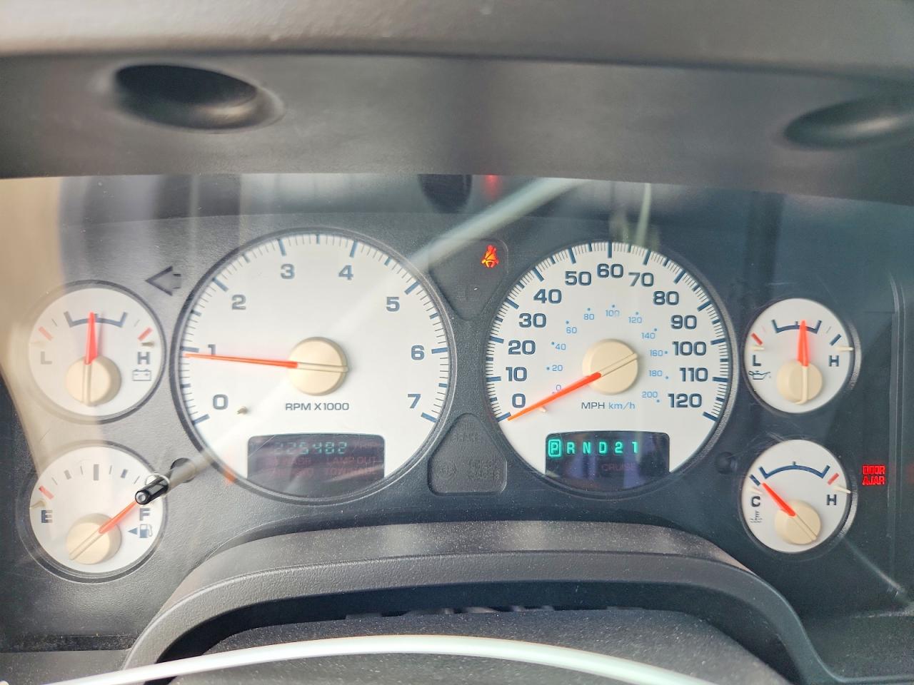 2005 Dodge Ram 1500 St Gray vin: 1D7HA18N25S154023