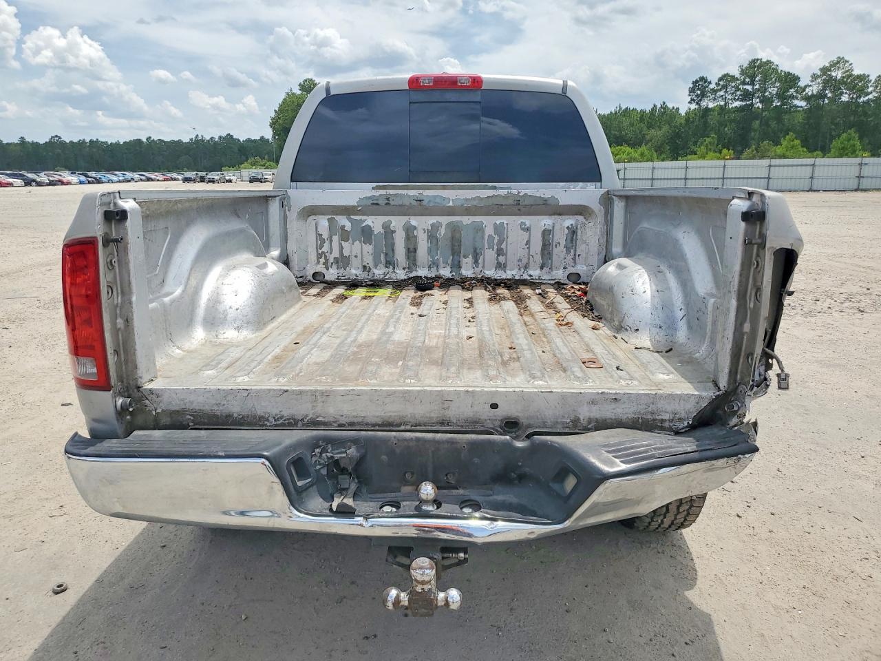 2006 Dodge Ram 1500 St Silver vin: 1D7HA18N26S594065