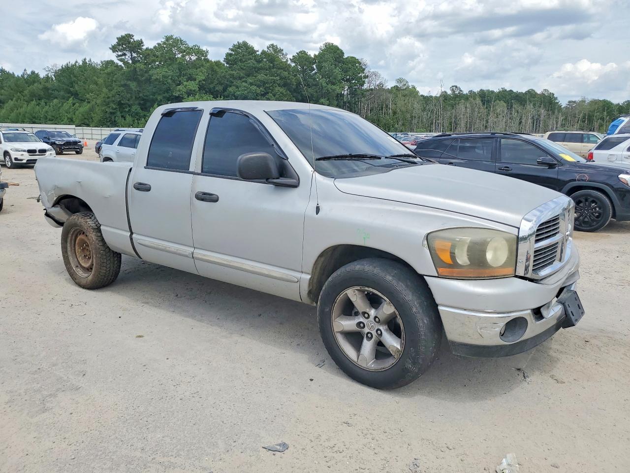 2006 Dodge Ram 1500 St Silver vin: 1D7HA18N26S594065