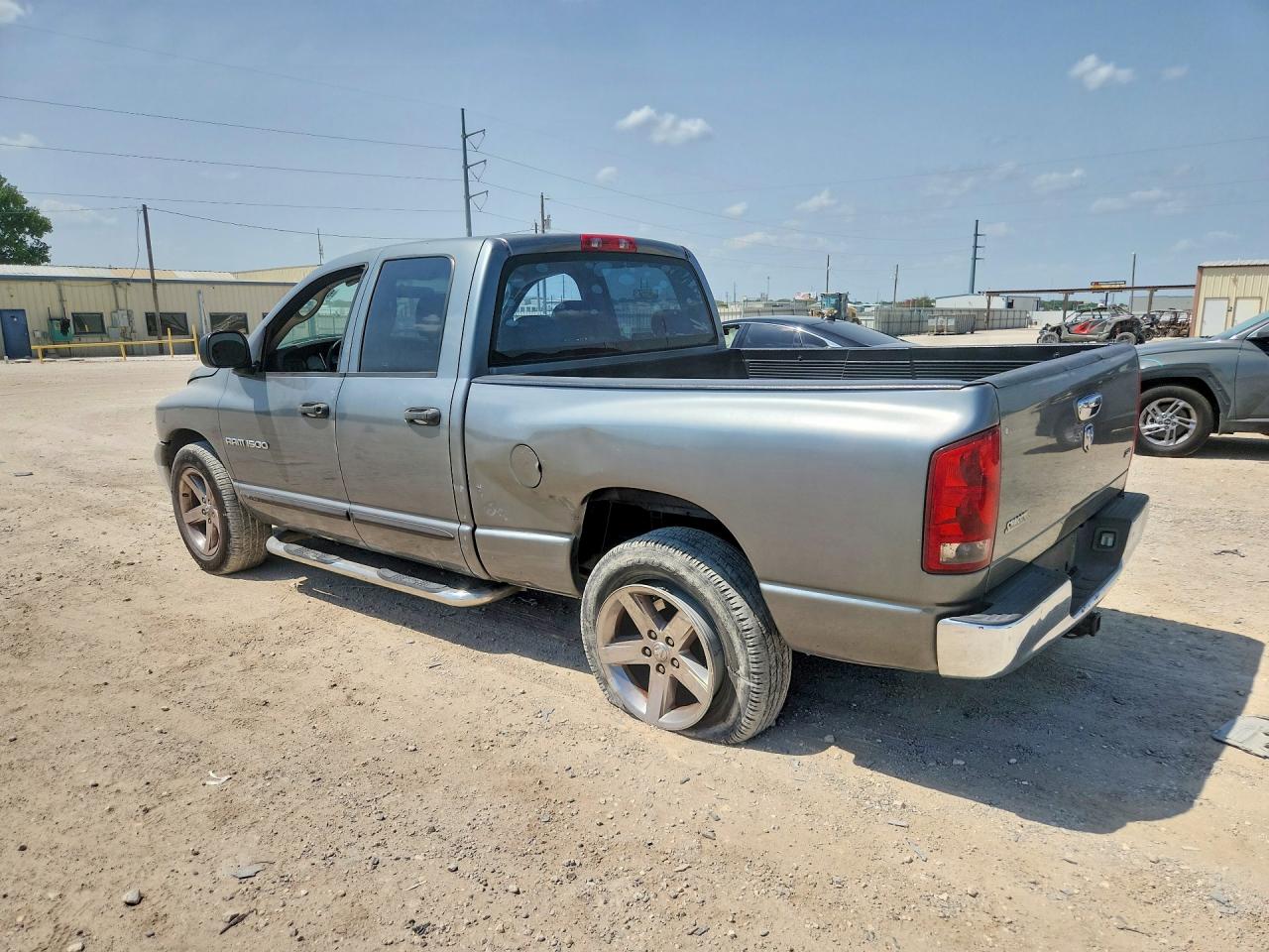 2005 Dodge Ram 1500 St Серый vin: 1D7HA18N35J610472