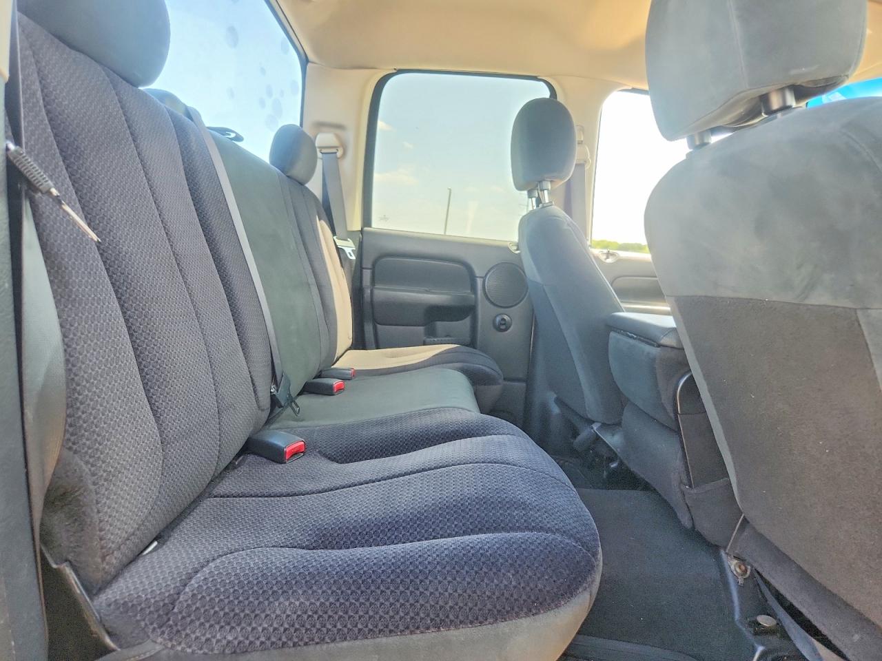 2005 Dodge Ram 1500 St Серый vin: 1D7HA18N35J610472