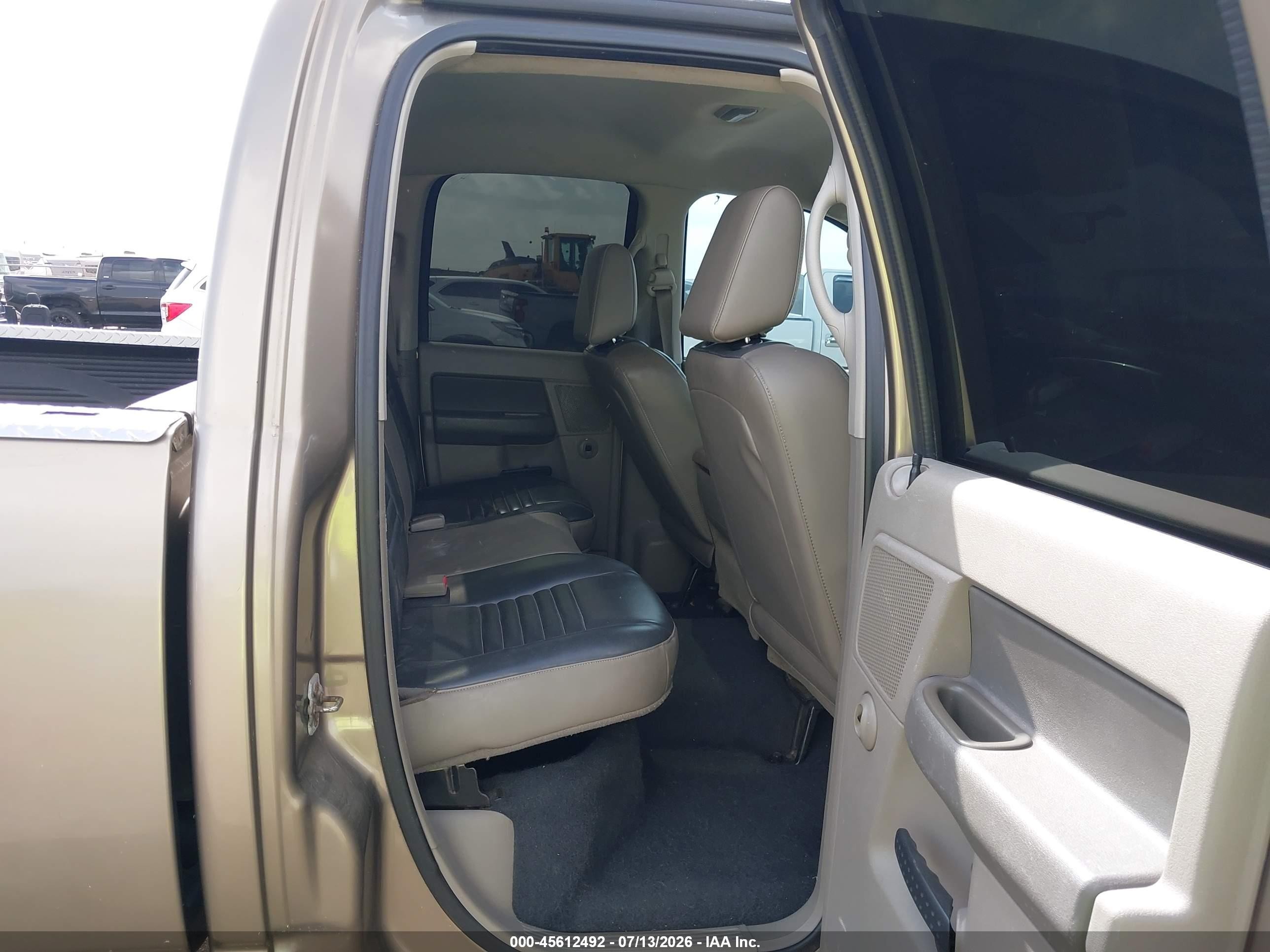 2008 Dodge Ram 1500 Slt Коричневый vin: 1D7HA18N38J137127