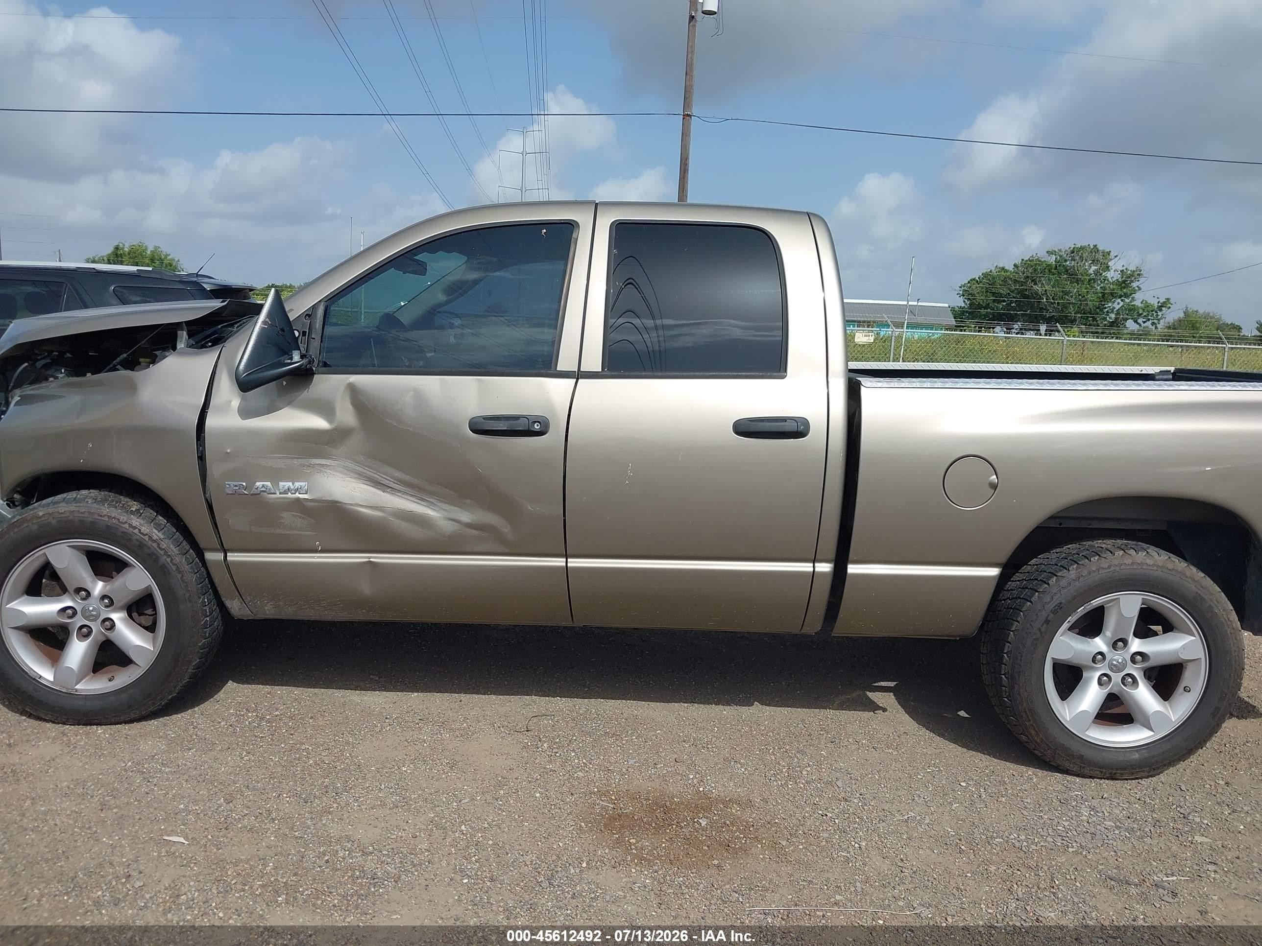2008 Dodge Ram 1500 Slt Коричневый vin: 1D7HA18N38J137127