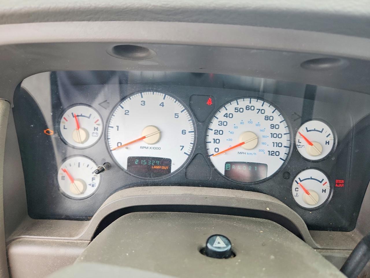 2004 Dodge Ram 1500 St White vin: 1D7HA18N44S581590