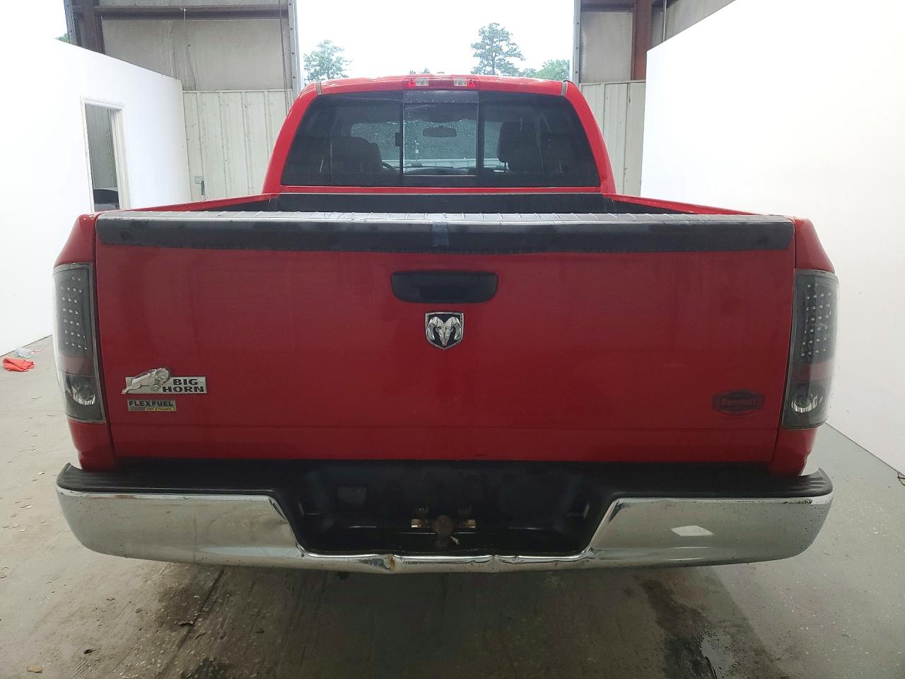 2008 Dodge Ram 1500 St Red vin: 1D7HA18N48S537692