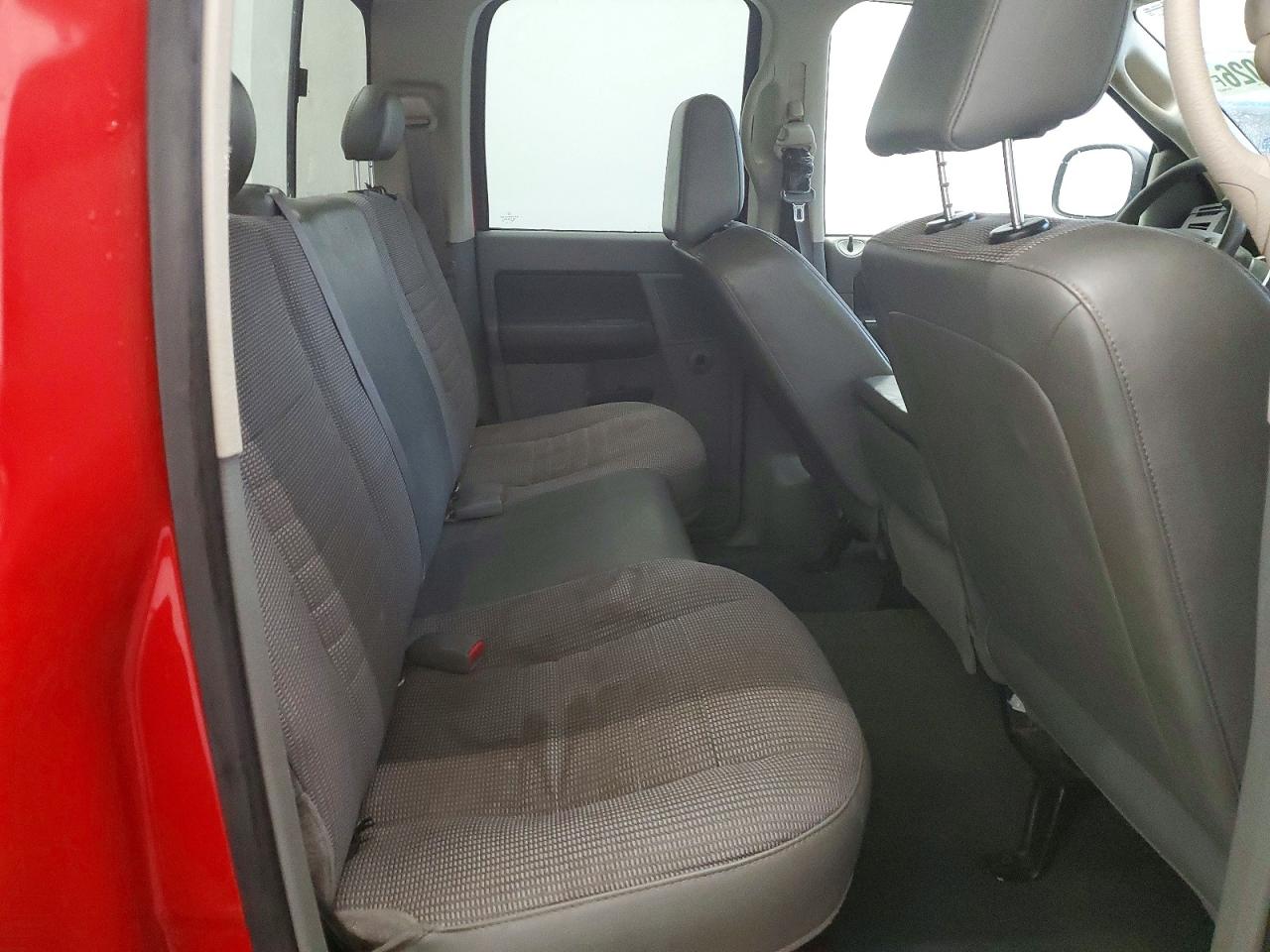 2008 Dodge Ram 1500 St Red vin: 1D7HA18N48S537692