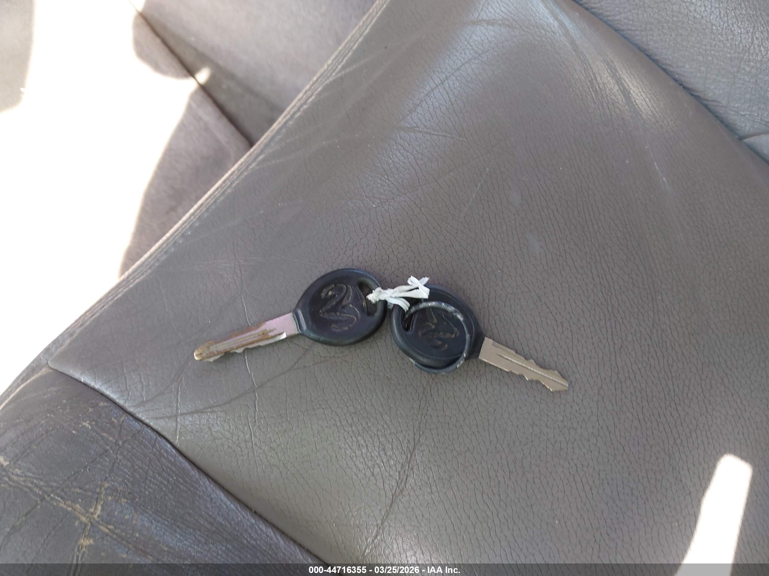 2002 Dodge Ram 1500 St Silver vin: 1D7HA18N52J192895