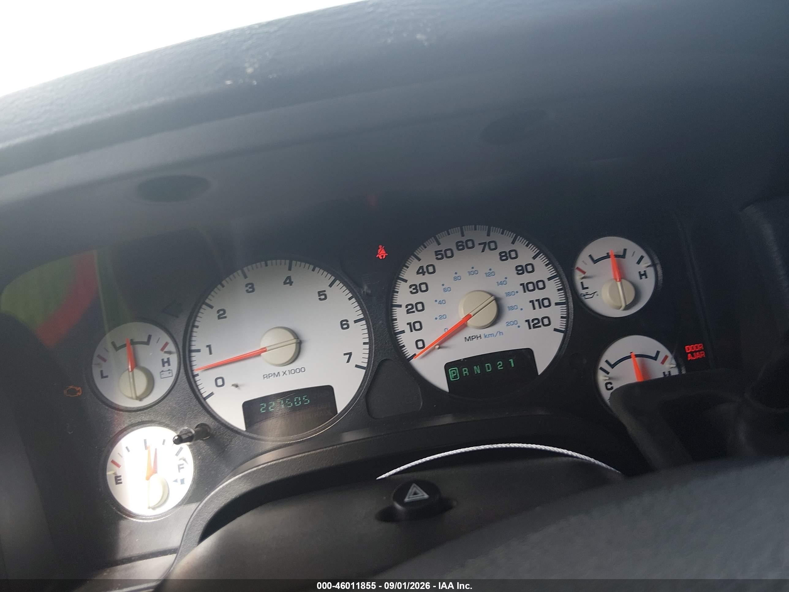 2004 Dodge Ram 1500 Slt/laramie Red vin: 1D7HA18N54J294538