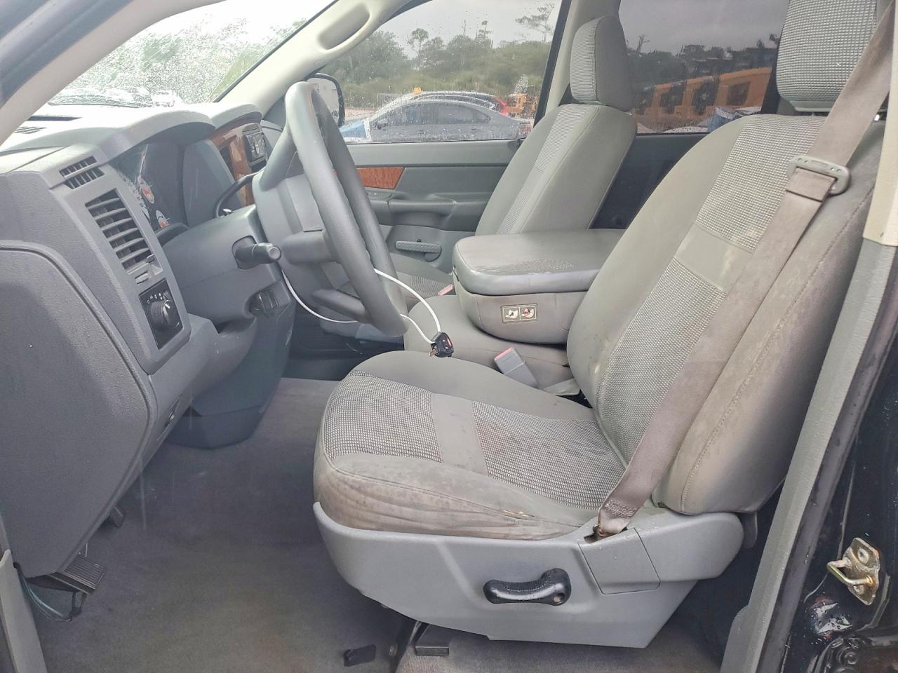 2006 Dodge Ram 1500 St Черный vin: 1D7HA18N56S565725