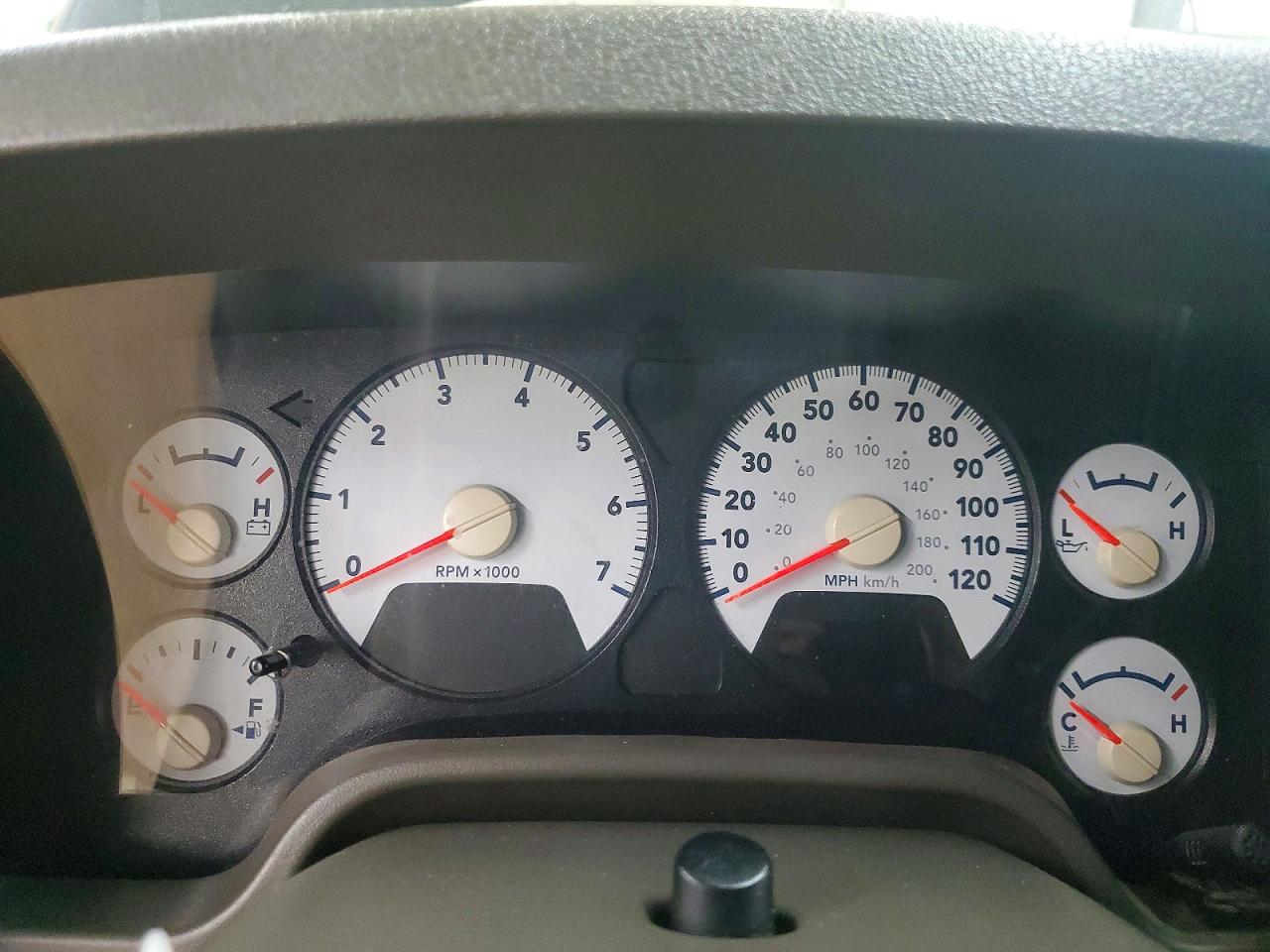 2008 Dodge Ram 1500 St Черный vin: 1D7HA18N58J240467