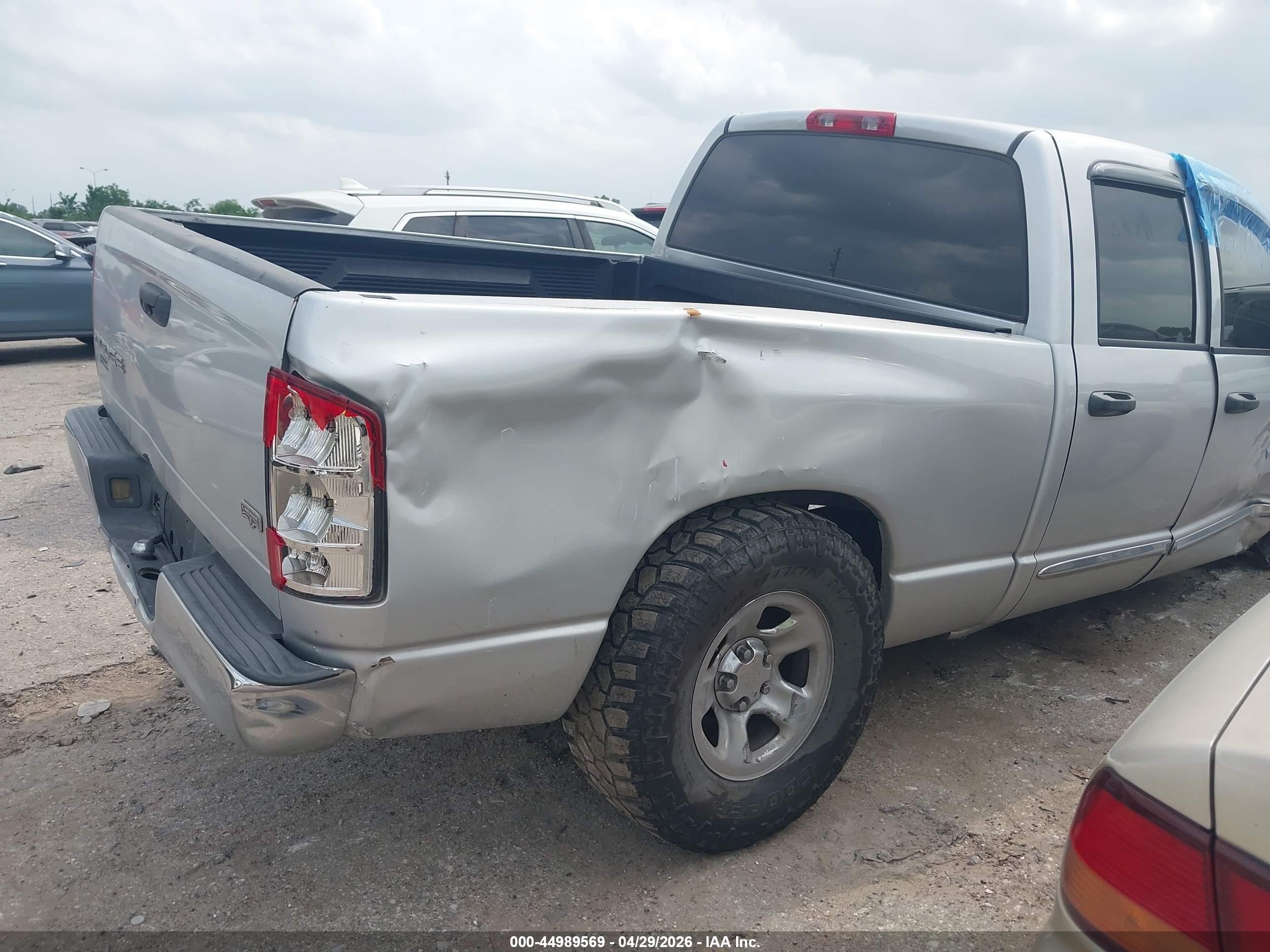 2004 Dodge Ram 1500 Slt/laramie Серебряный vin: 1D7HA18N64S776994