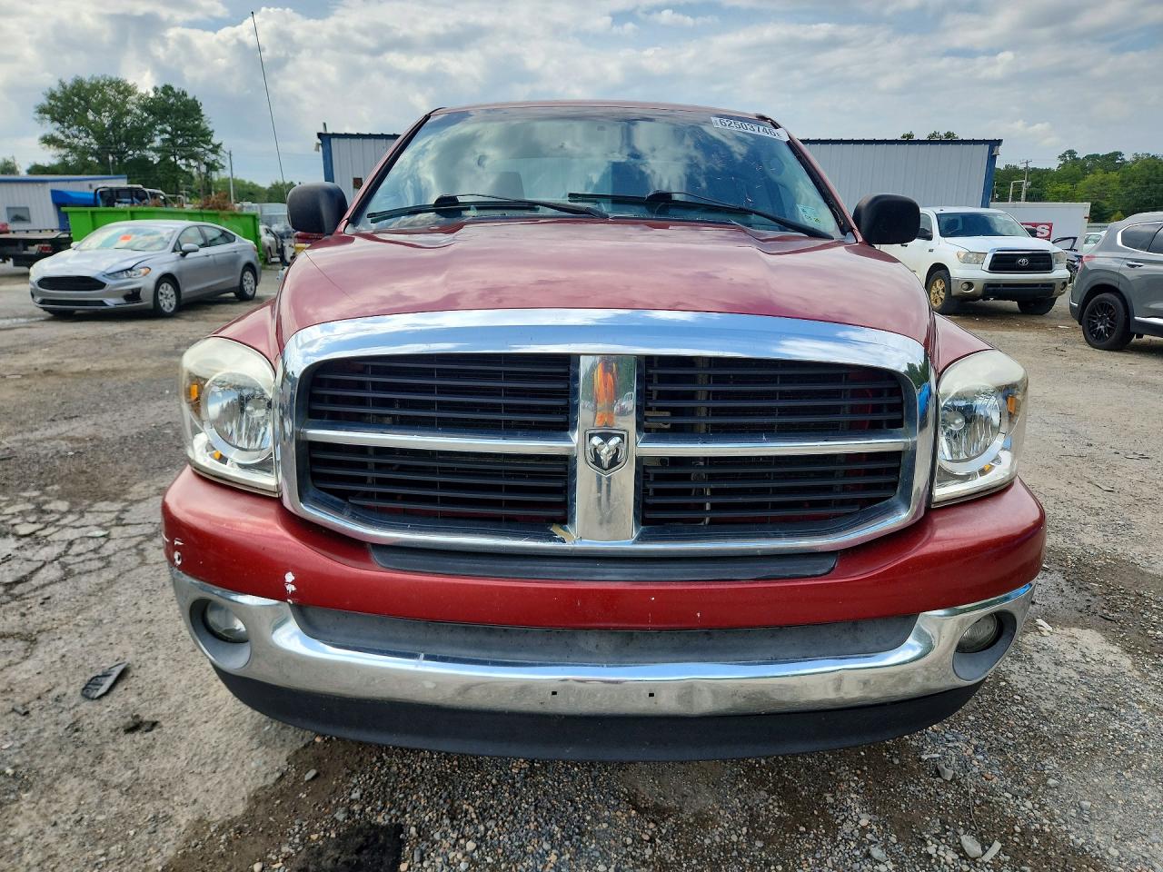 2007 Dodge Ram 1500 St Red vin: 1D7HA18N67J566938