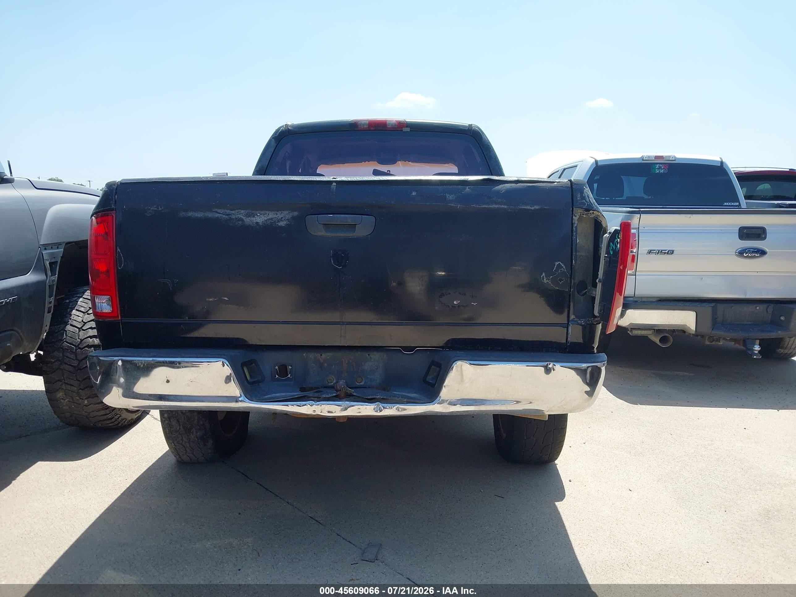 2004 Dodge Ram 1500 Slt/laramie Black vin: 1D7HA18N74J167905