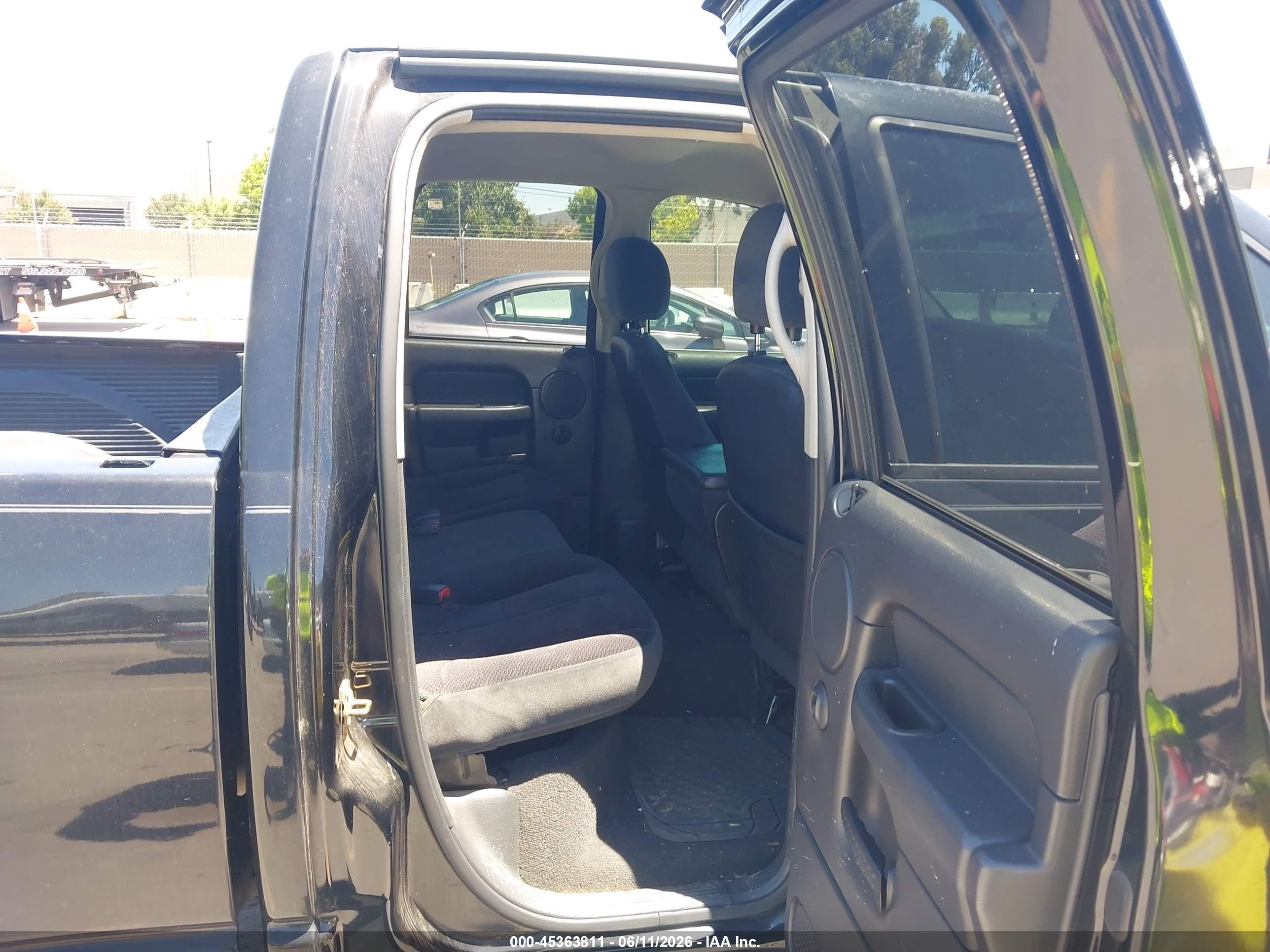 2005 Dodge Ram 1500 Slt/laramie Черный vin: 1D7HA18N75S367355