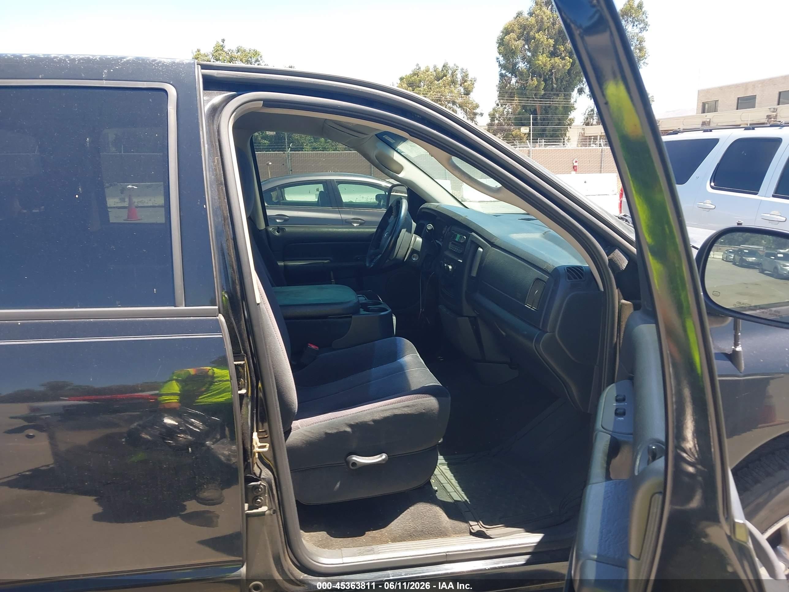 2005 Dodge Ram 1500 Slt/laramie Черный vin: 1D7HA18N75S367355