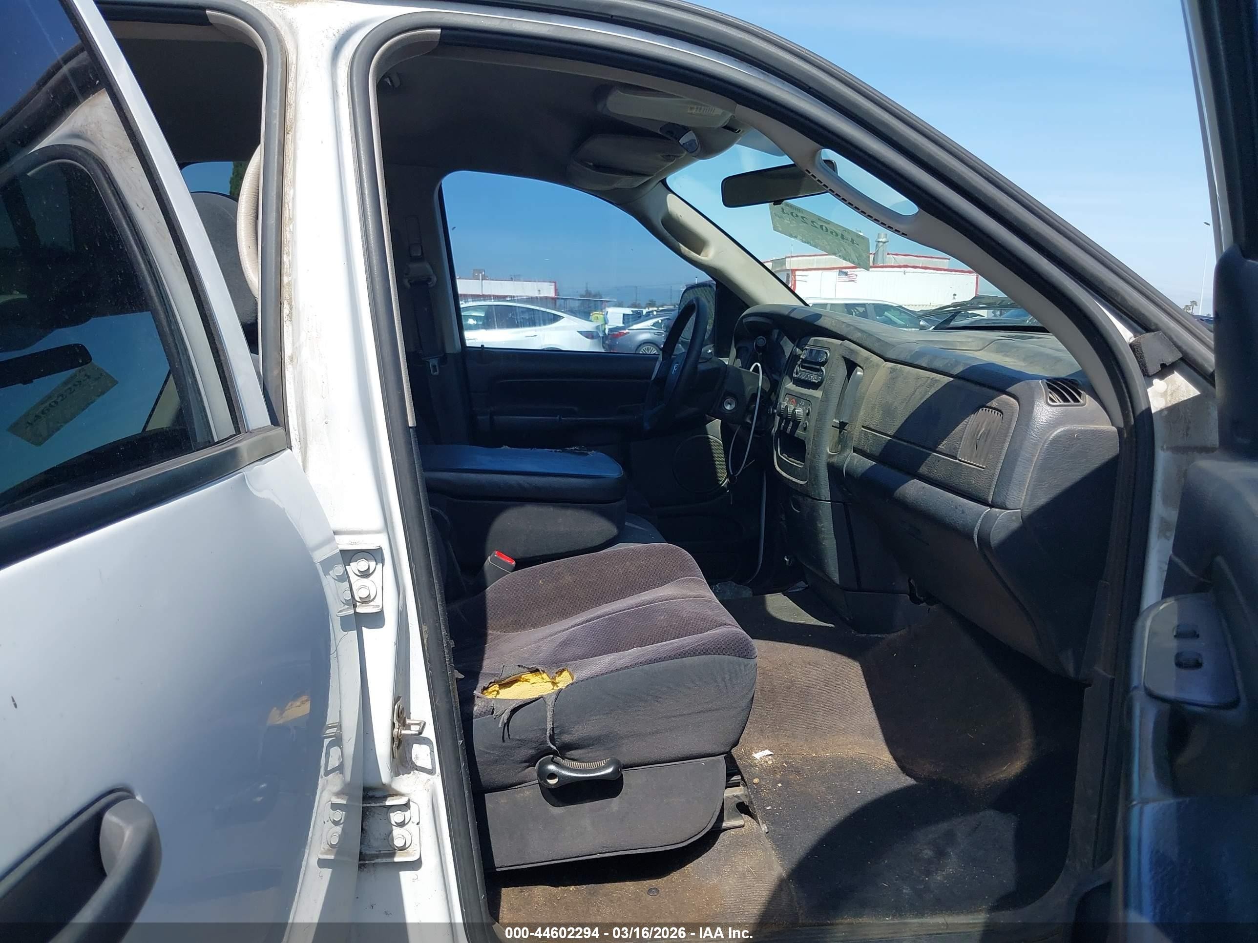 2004 Dodge Ram 1500 Slt/laramie White vin: 1D7HA18N84J106868