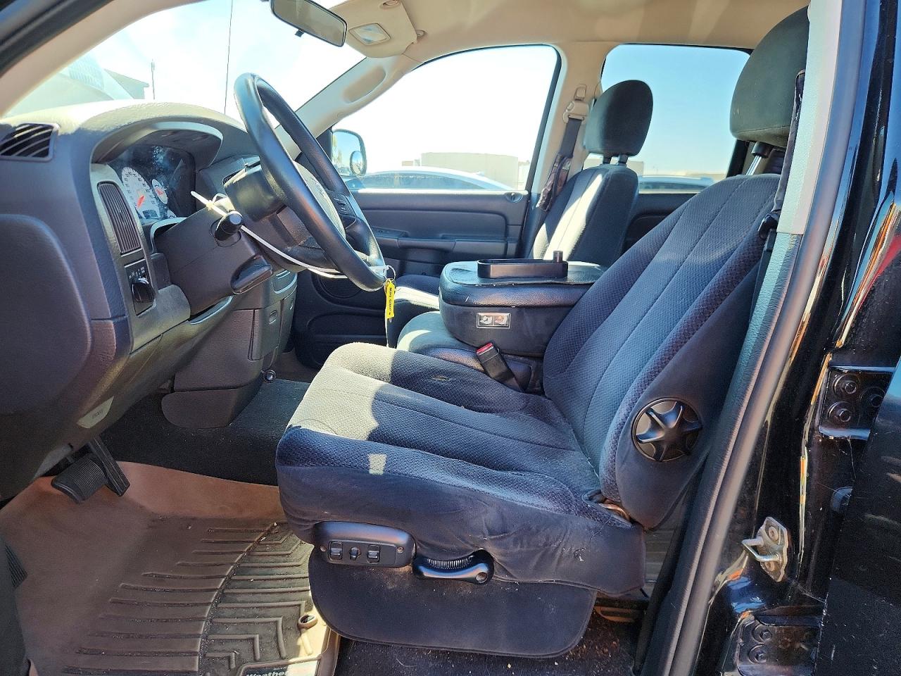2005 Dodge Ram 1500 St Black vin: 1D7HA18N85J606689