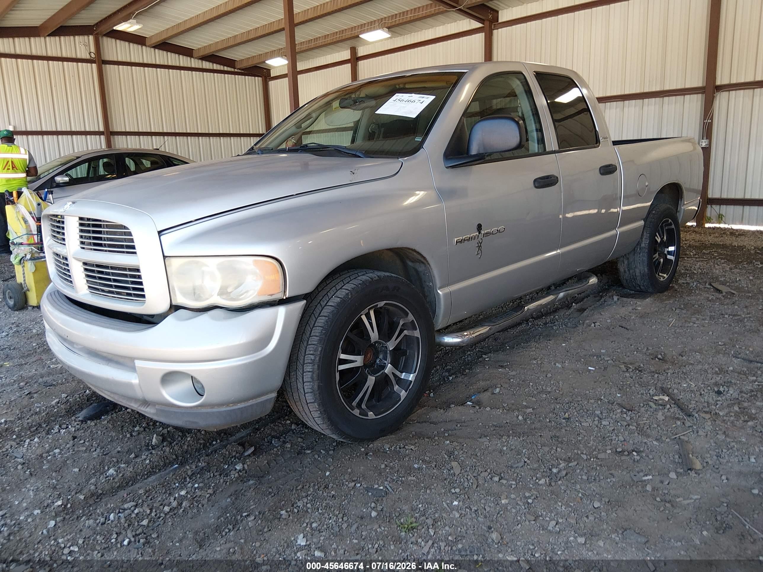 2002 Dodge Ram 1500   Silver vin: 1D7HA18N92J205700