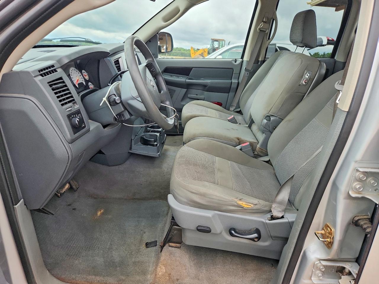 2006 Dodge Ram 1500 St Silver vin: 1D7HA18N96S673488