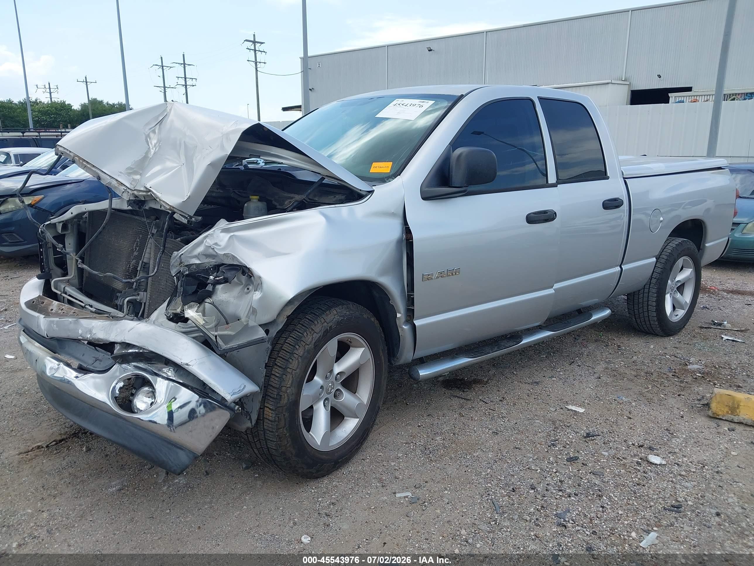 2008 Dodge Ram 1500 Slt Серебряный vin: 1D7HA18N98J112538