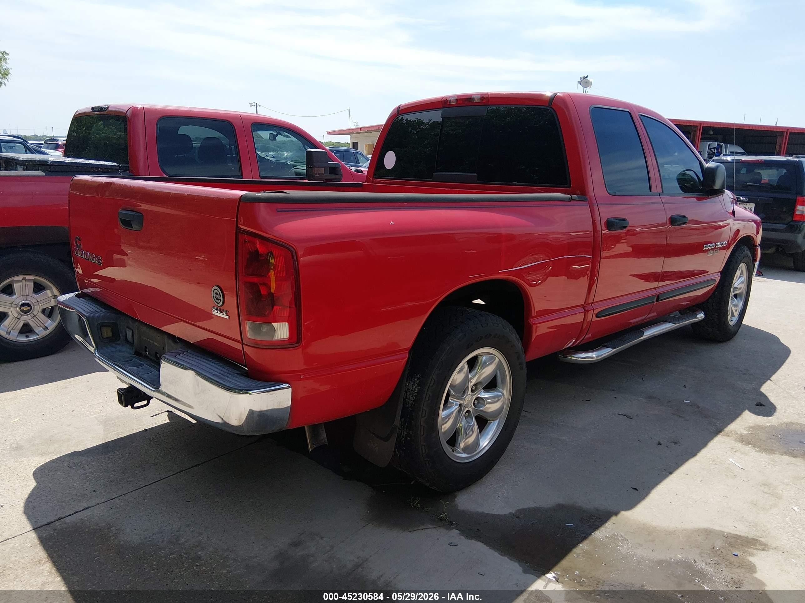 2003 Dodge Ram 1500   Red vin: 1D7HA18NX3J539168