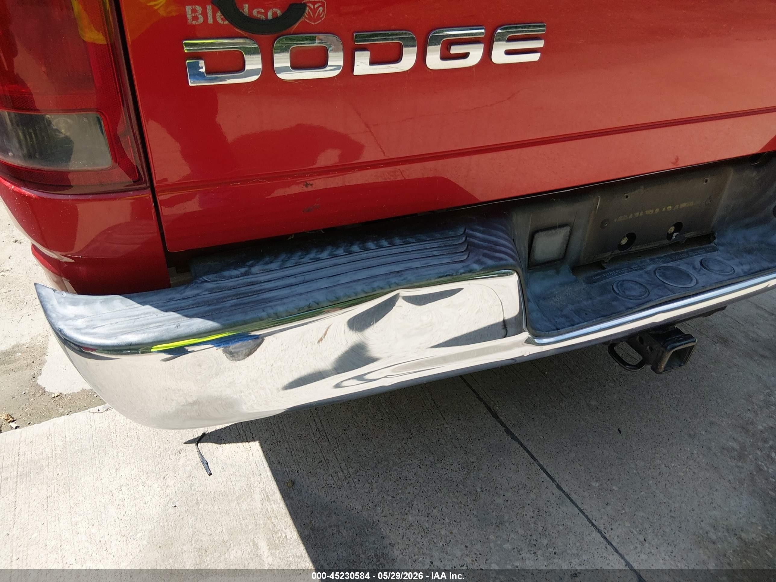 2003 Dodge Ram 1500   Red vin: 1D7HA18NX3J539168